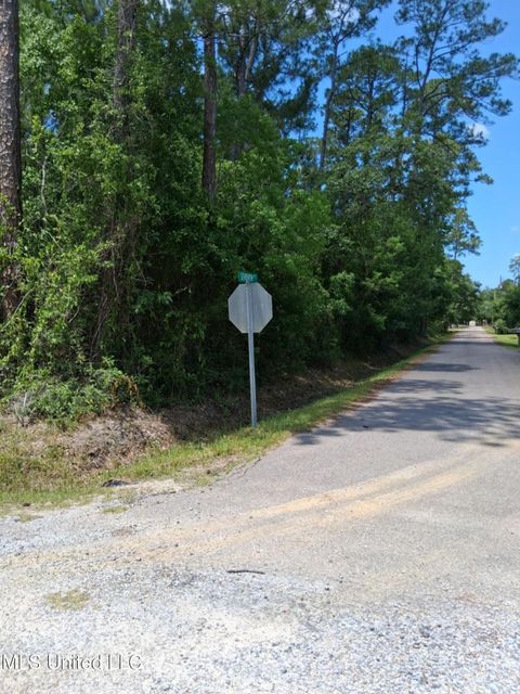 Vacant Land For Sale - 7th Street<br/> Hancock County, Bay Saint Louis, MS 39520