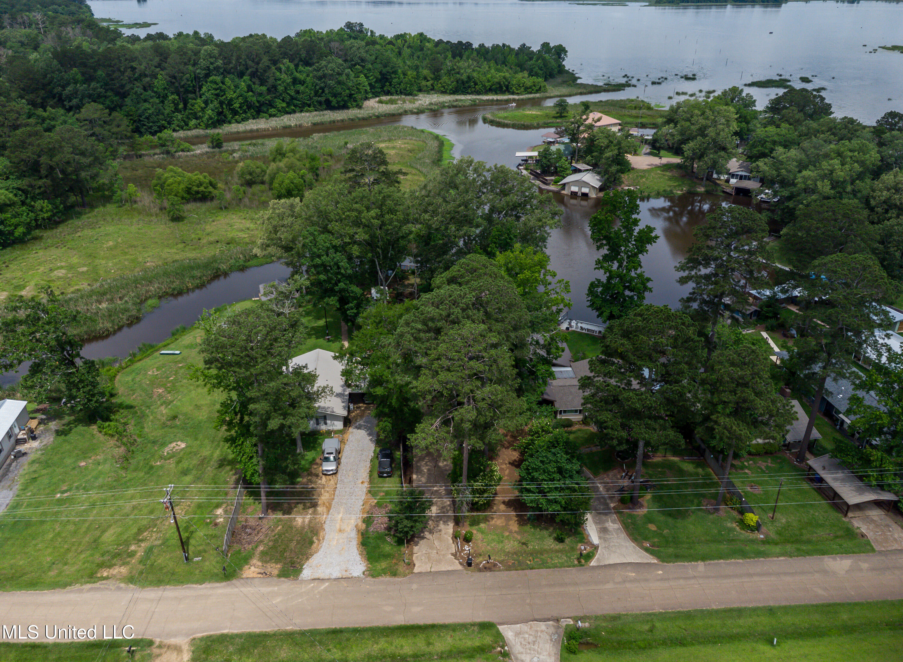 363 Lake Harbor Road, Brandon, Mississippi image 15
