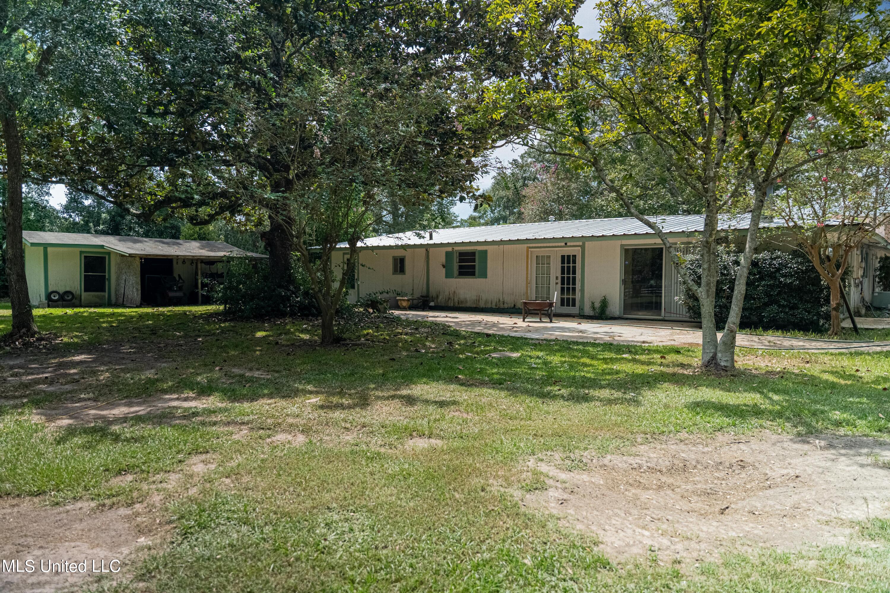 11554 Cedar Lake Road, Biloxi, Mississippi image 4