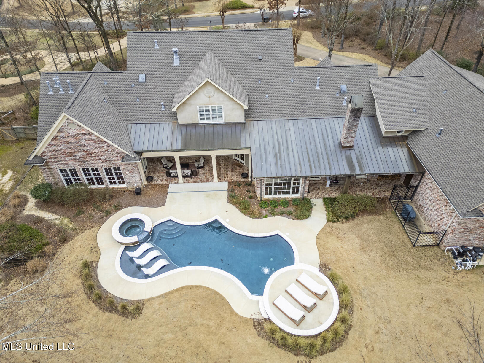 107 Cherry Laurel Lane, Ridgeland, Mississippi image 3