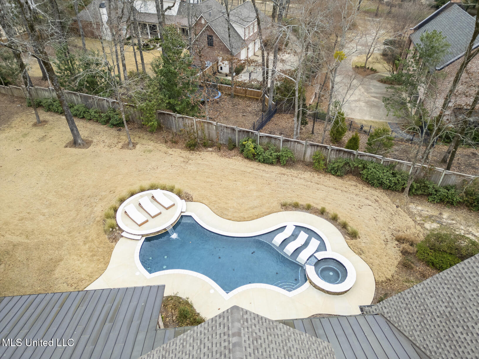 107 Cherry Laurel Lane, Ridgeland, Mississippi image 2