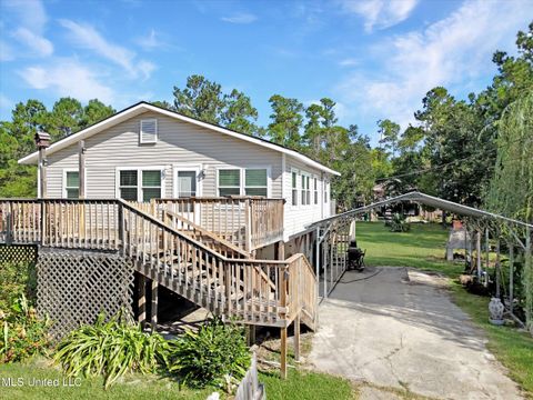 Homes For Sale - 4098 14th Street<br/> Hancock County, Bay Saint Louis, MS 39520