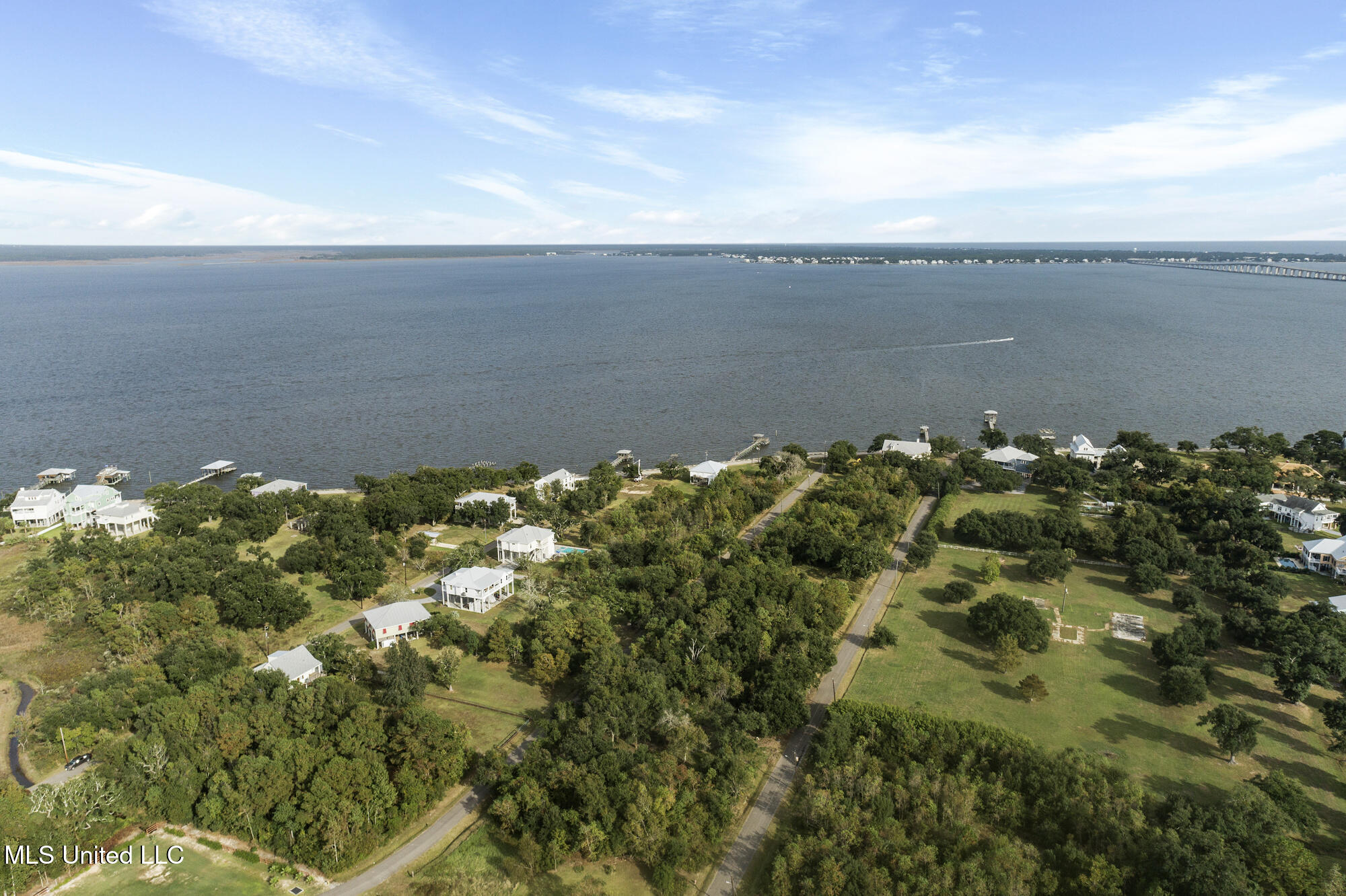 211 Chartres Street, Bay Saint Louis, Mississippi image 31