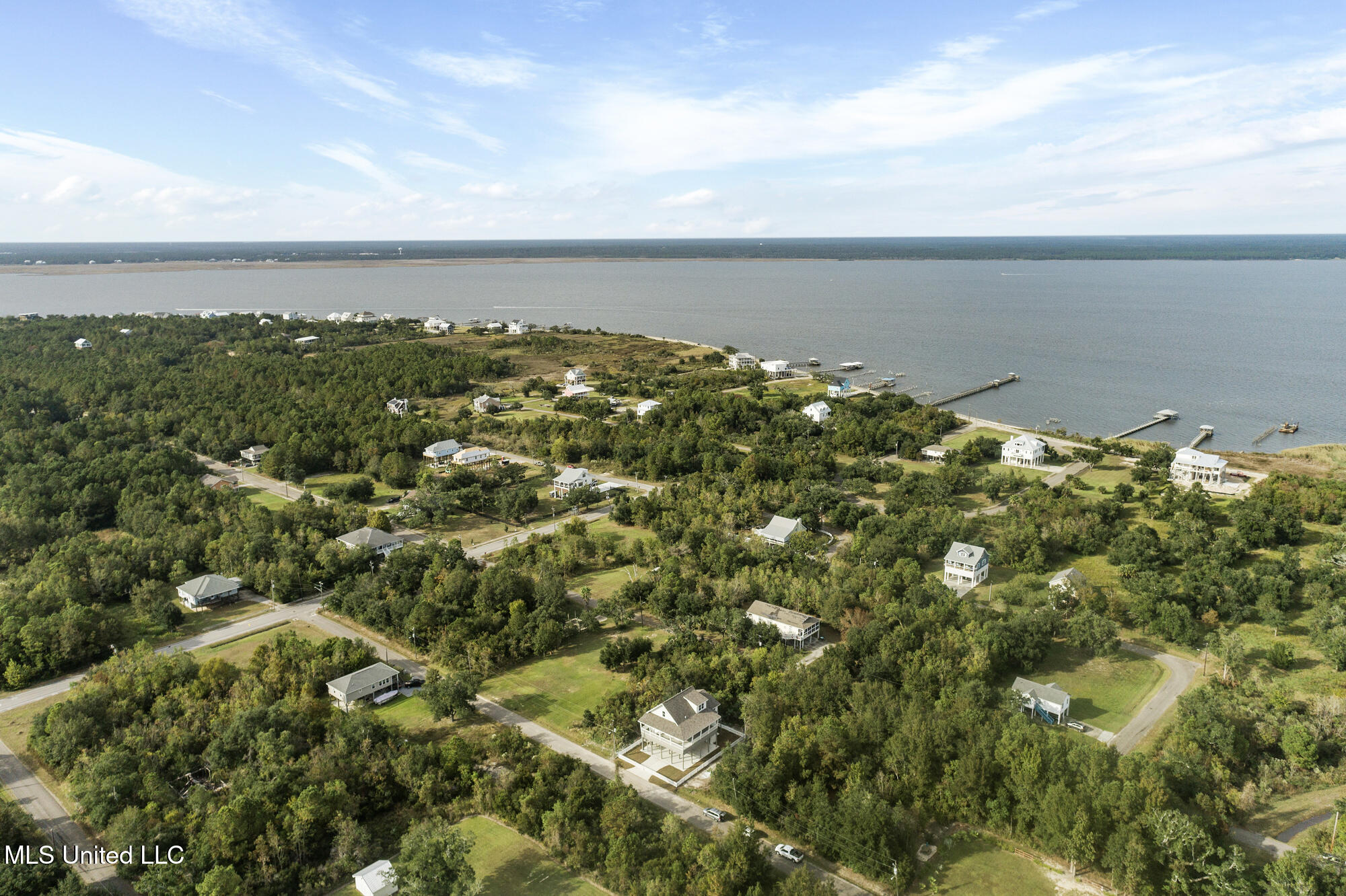 211 Chartres Street, Bay Saint Louis, Mississippi image 32