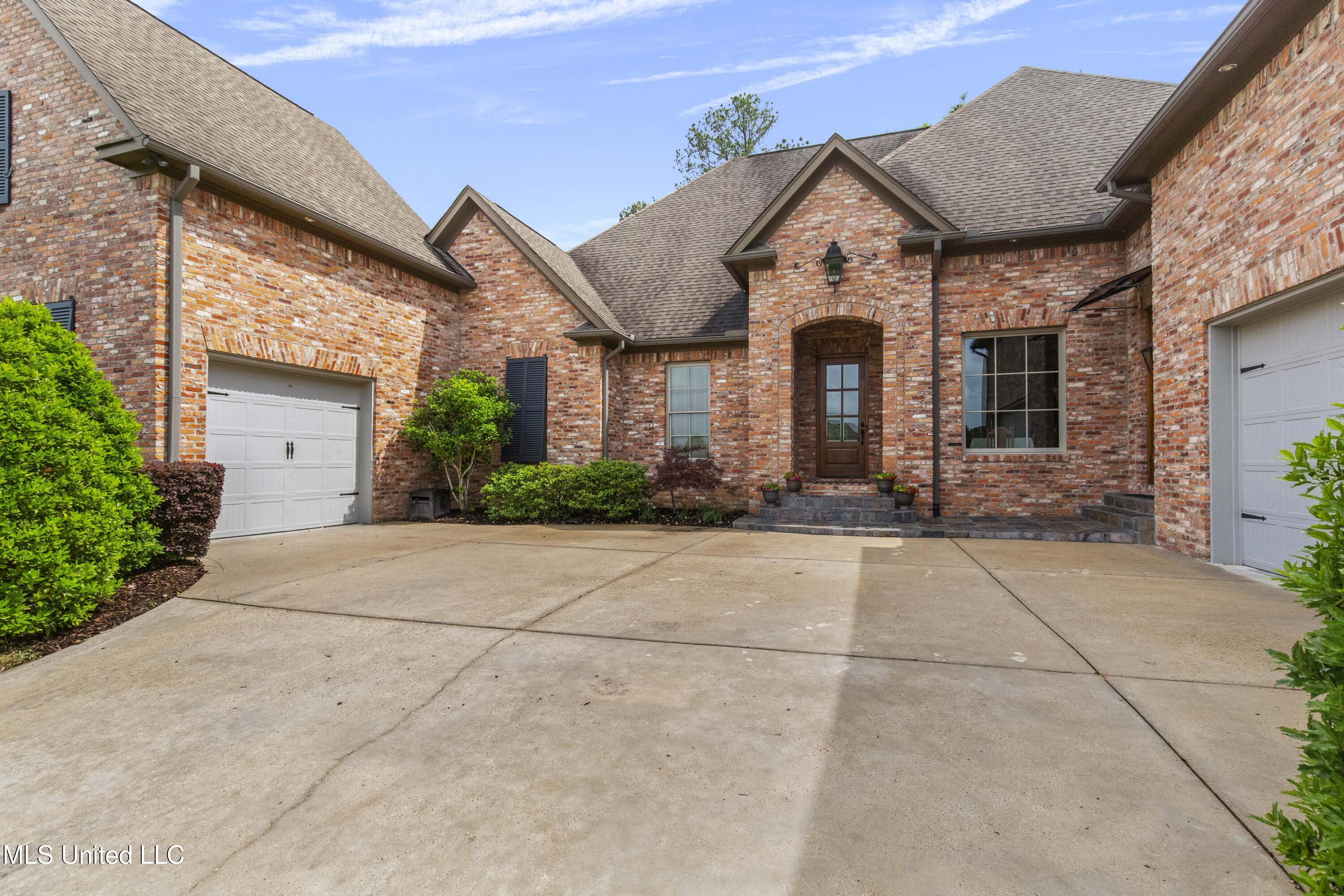 165 Ironwood Plantation Boulevard, Madison, Mississippi image 5
