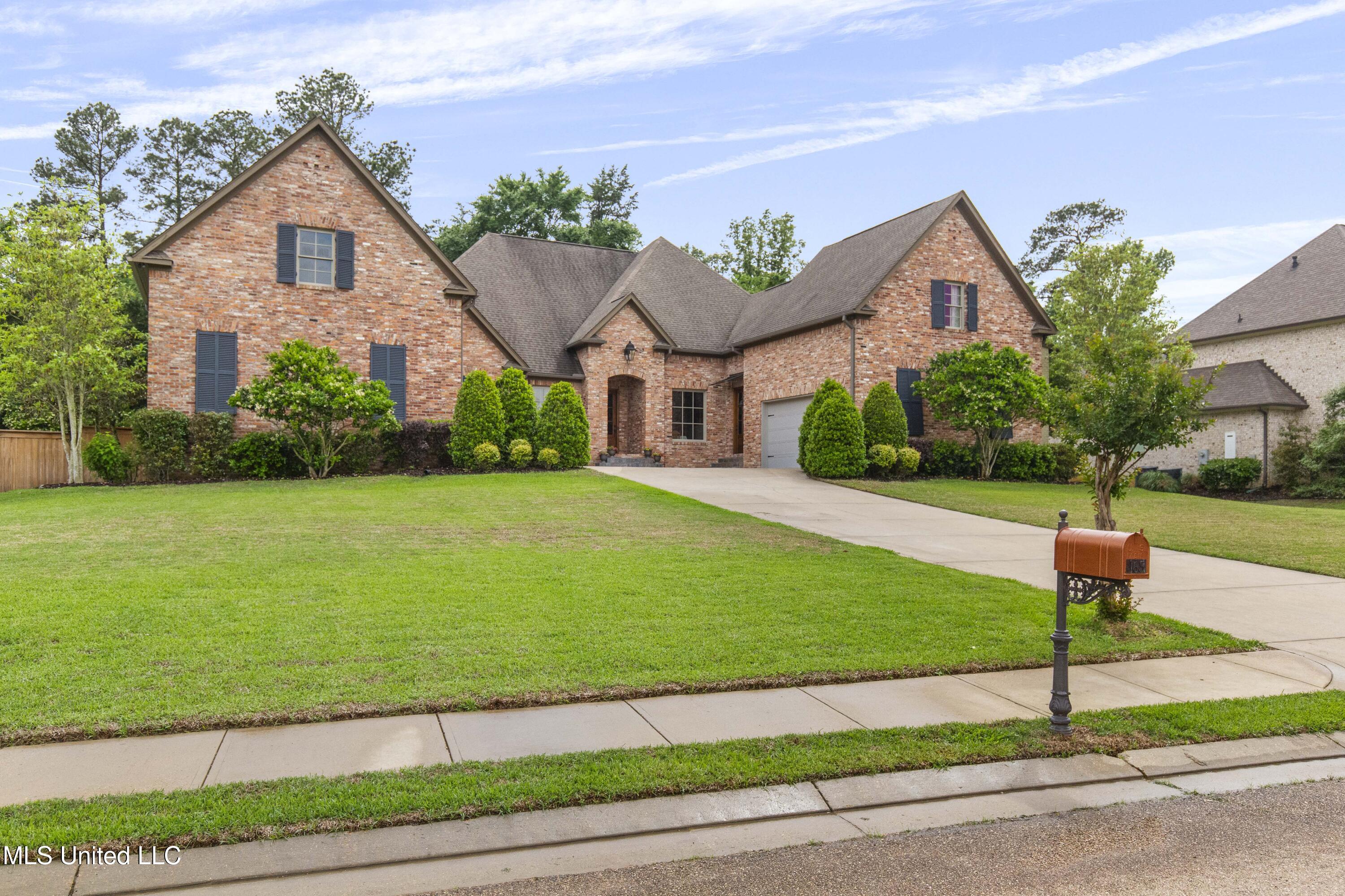 165 Ironwood Plantation Boulevard, Madison, Mississippi image 2