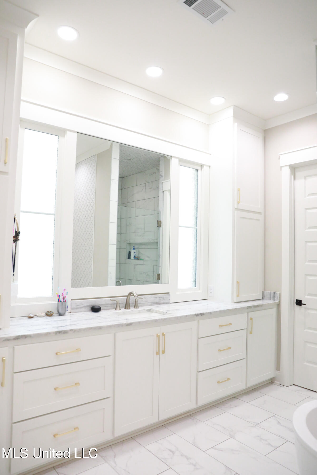 545 Twelve Oaks Trace, Canton, Mississippi image 19