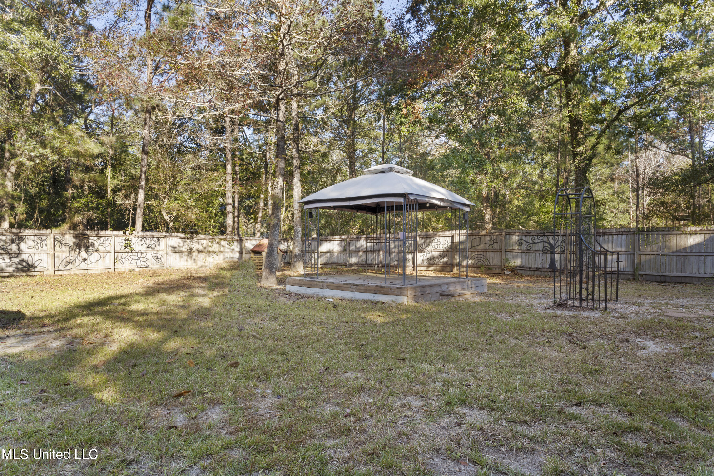 1009 Loraine Street, Ocean Springs, Mississippi image 29