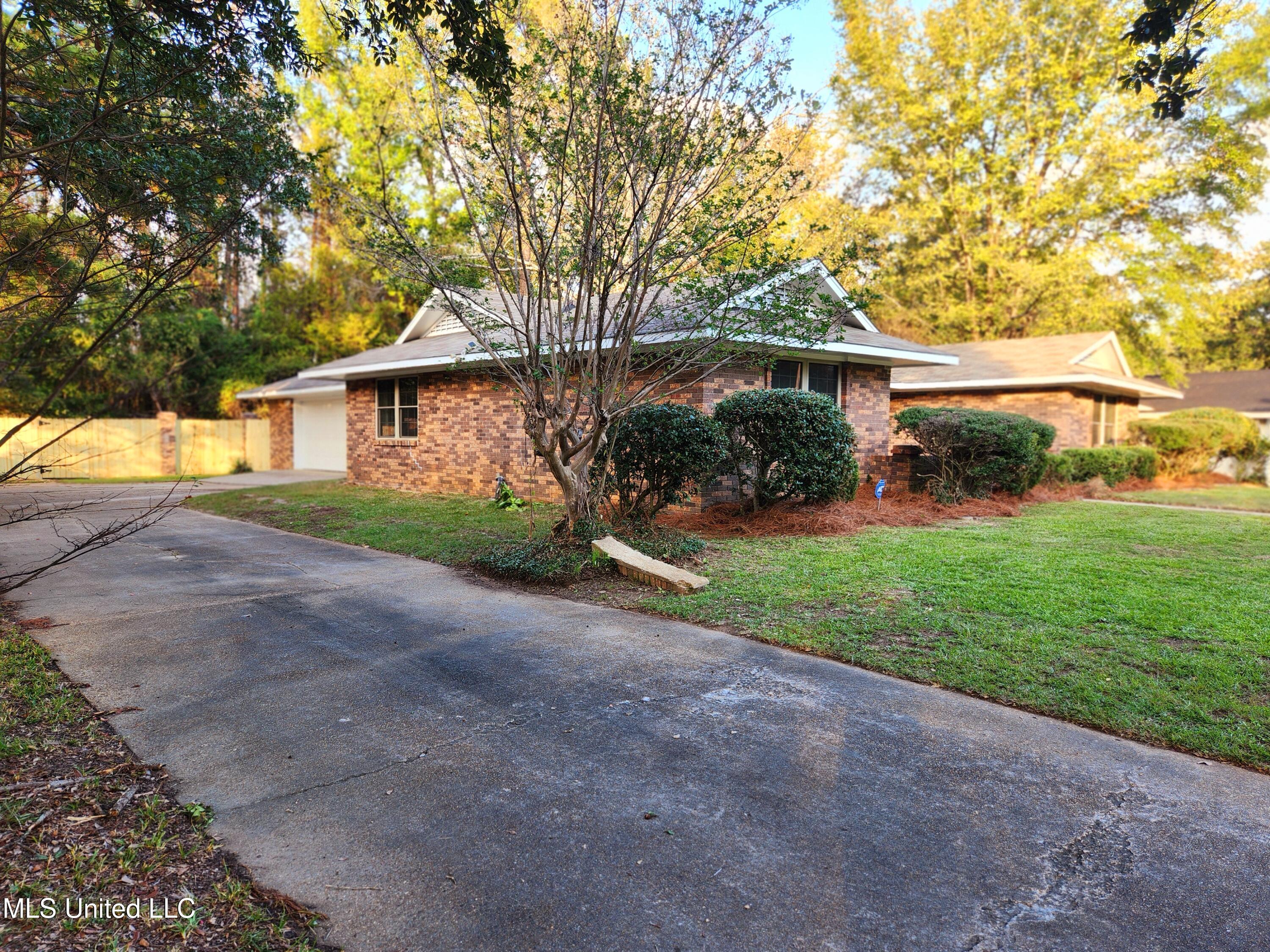 1234 Woodfield Drive, Jackson, Mississippi image 28