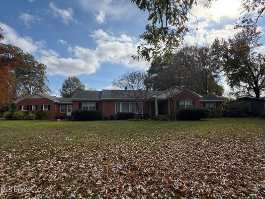 406 LEFLORE AVE, BELZONI, MS 39038 - Image 2ea60f9a2ff806a5dd5bf89a246a1c3c/2493345962