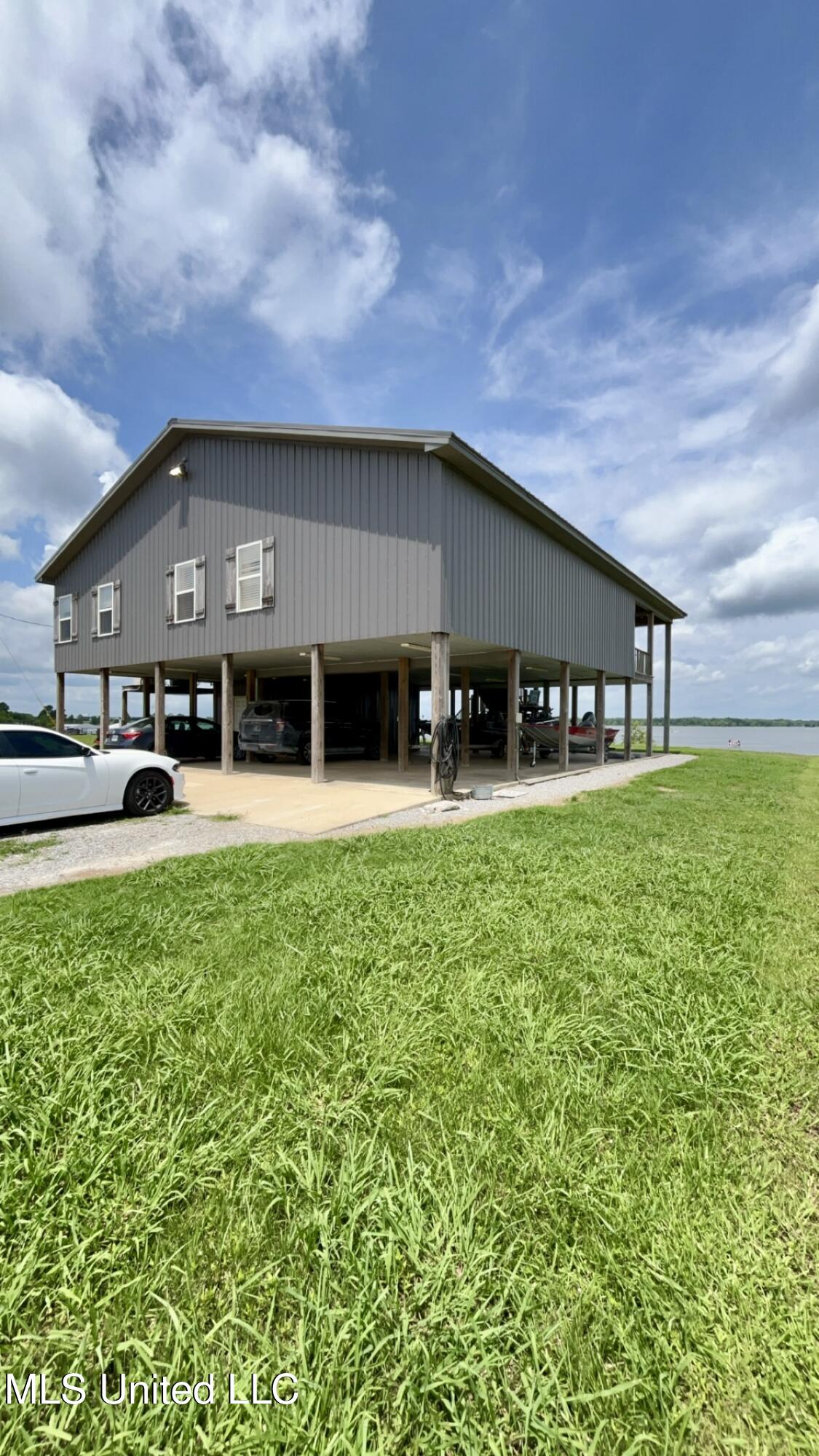 1216 Eagle Lake Shore Road Road, Vicksburg, Mississippi image 7