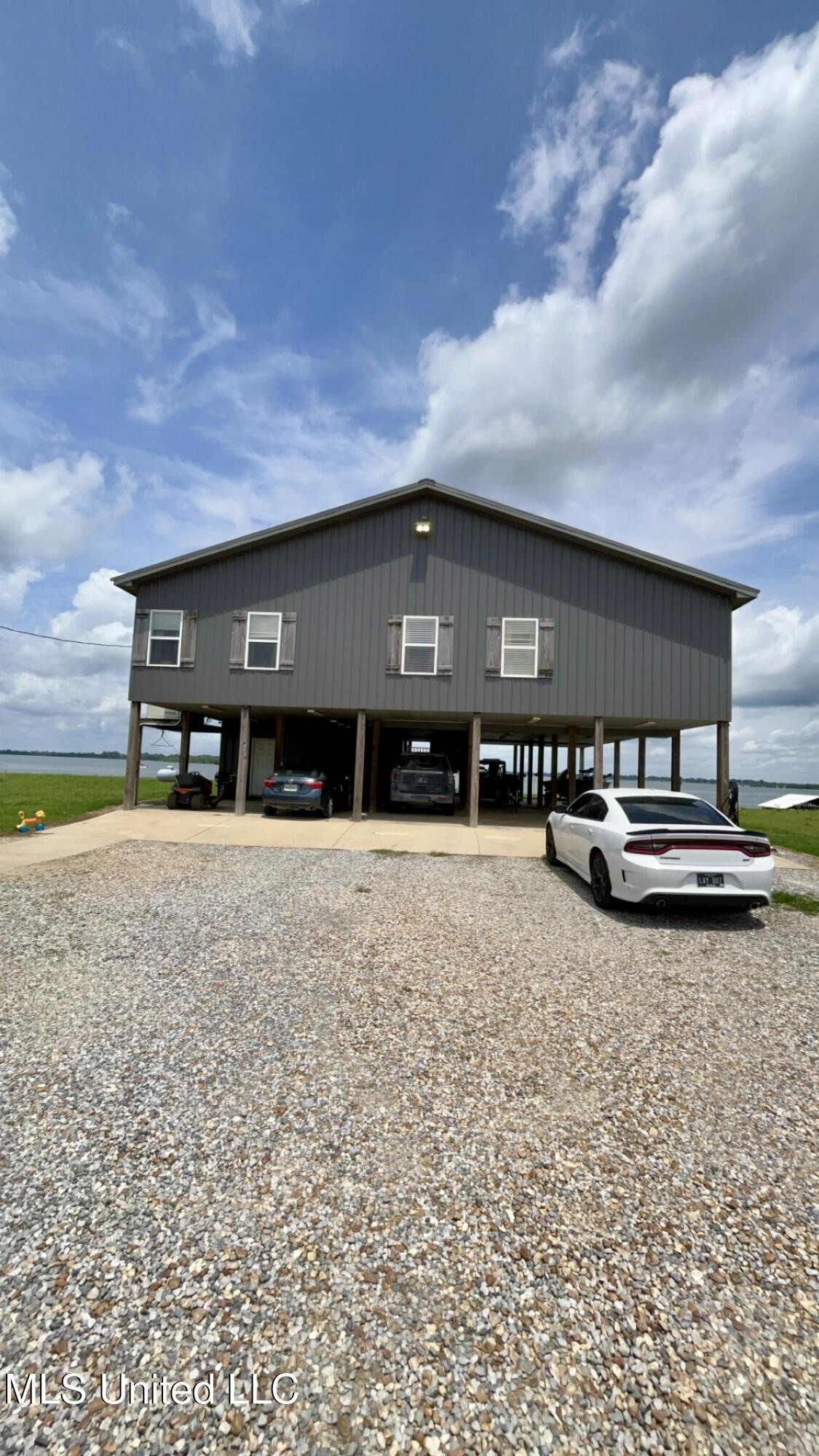 1216 Eagle Lake Shore Road Road, Vicksburg, Mississippi image 6