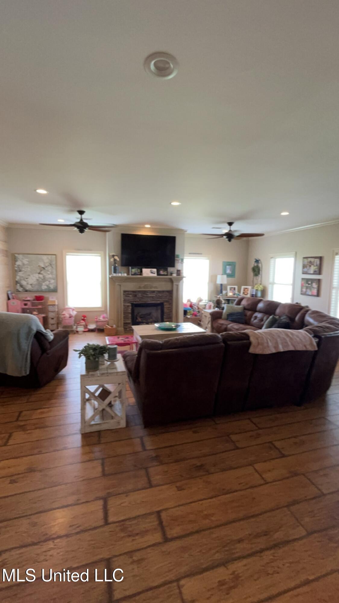 1216 Eagle Lake Shore Road Road, Vicksburg, Mississippi image 17