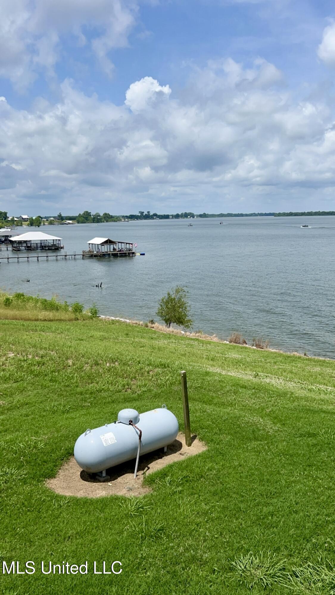 1216 Eagle Lake Shore Road Road, Vicksburg, Mississippi image 12
