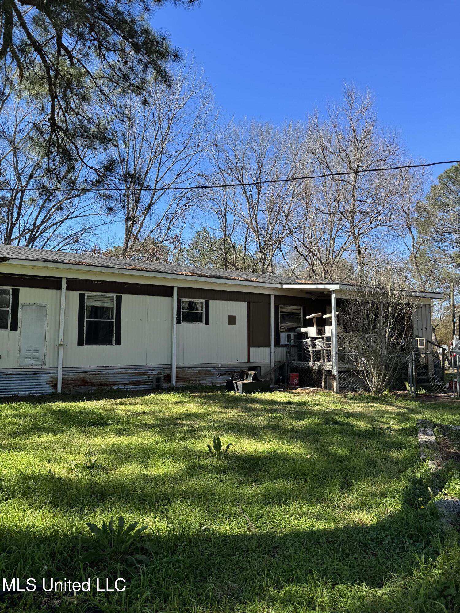 122 Bontura Drive, Florence, Mississippi image 1