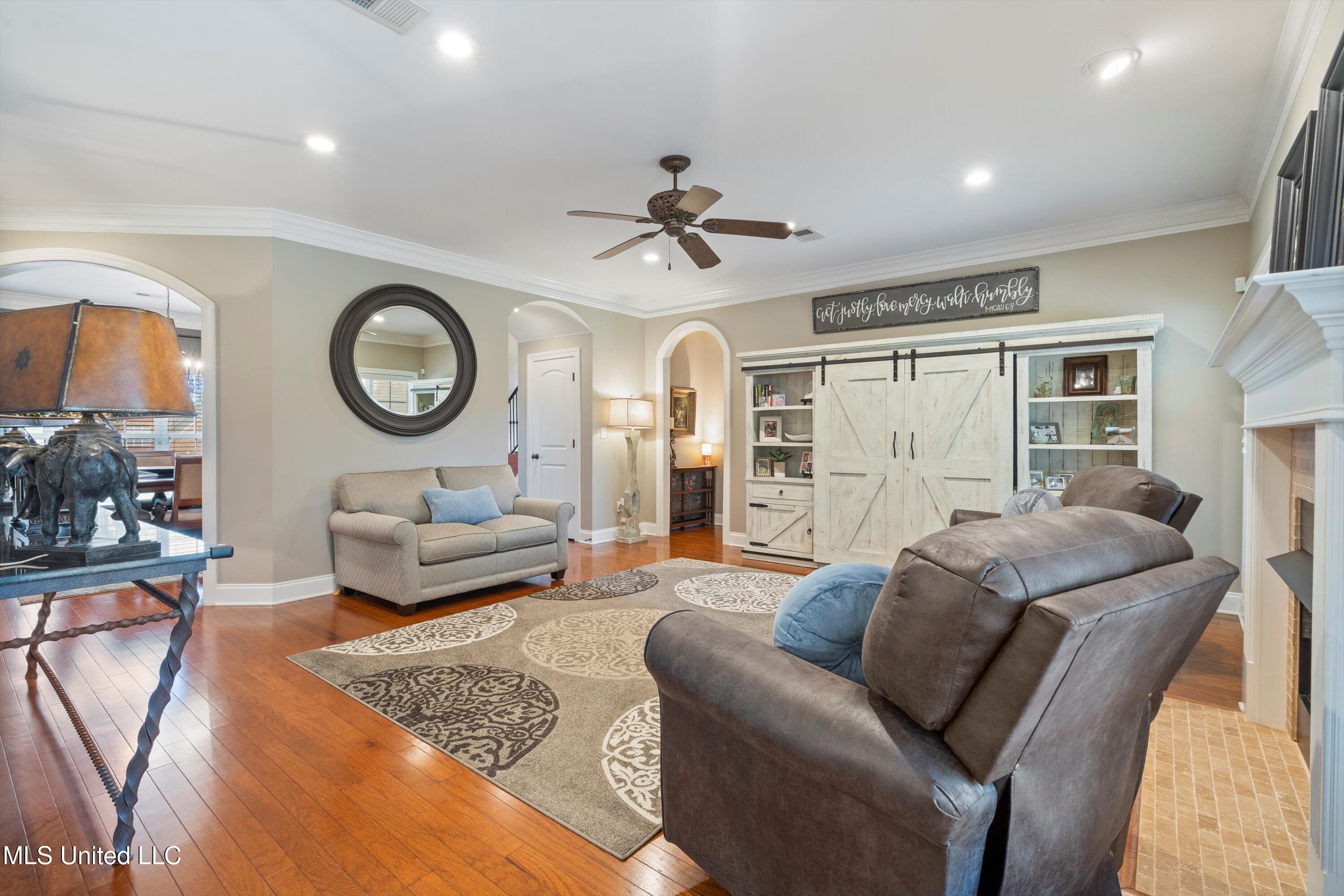4293 Trumpington Cove, Southaven, Mississippi image 8