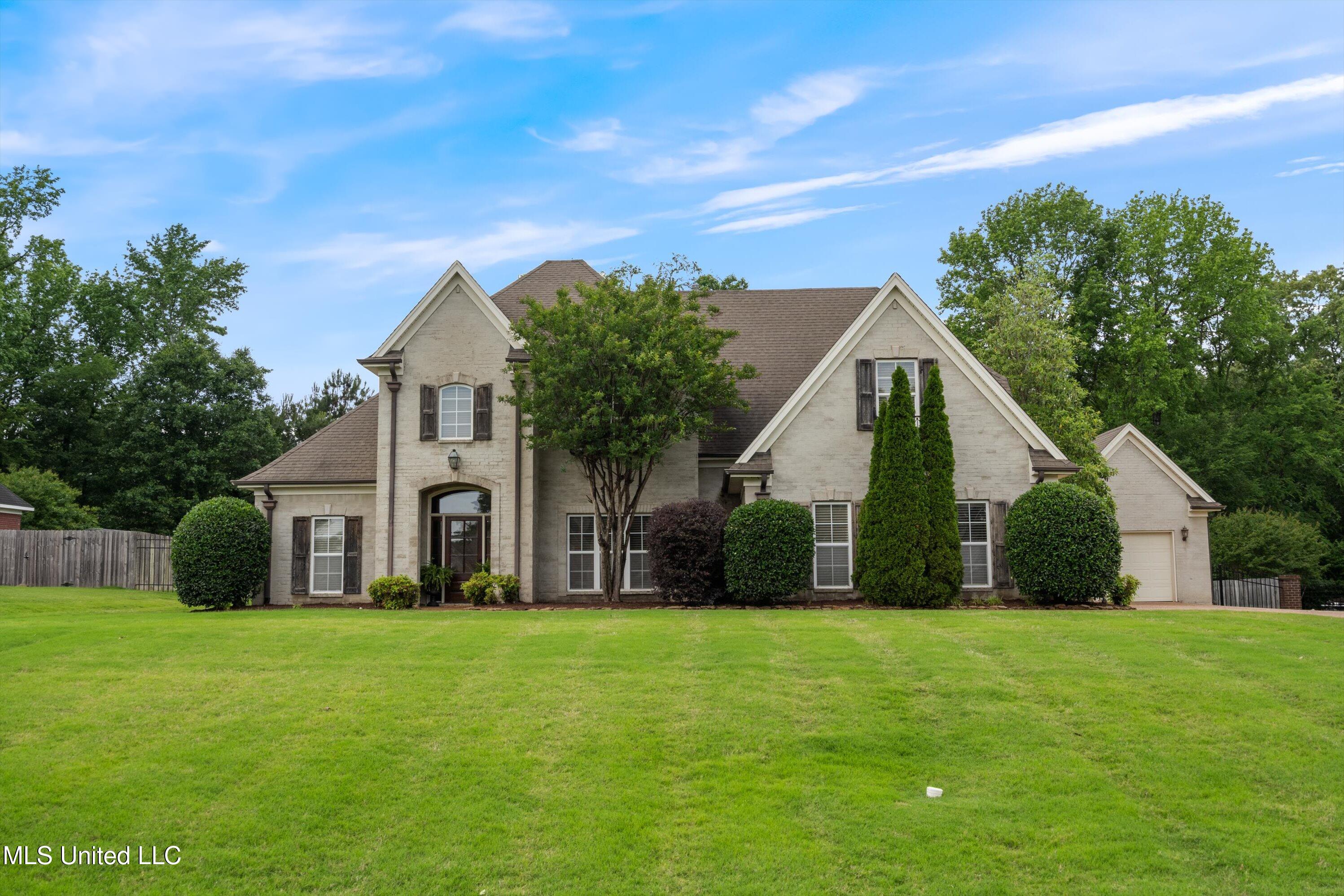 4293 Trumpington Cove, Southaven, Mississippi image 1