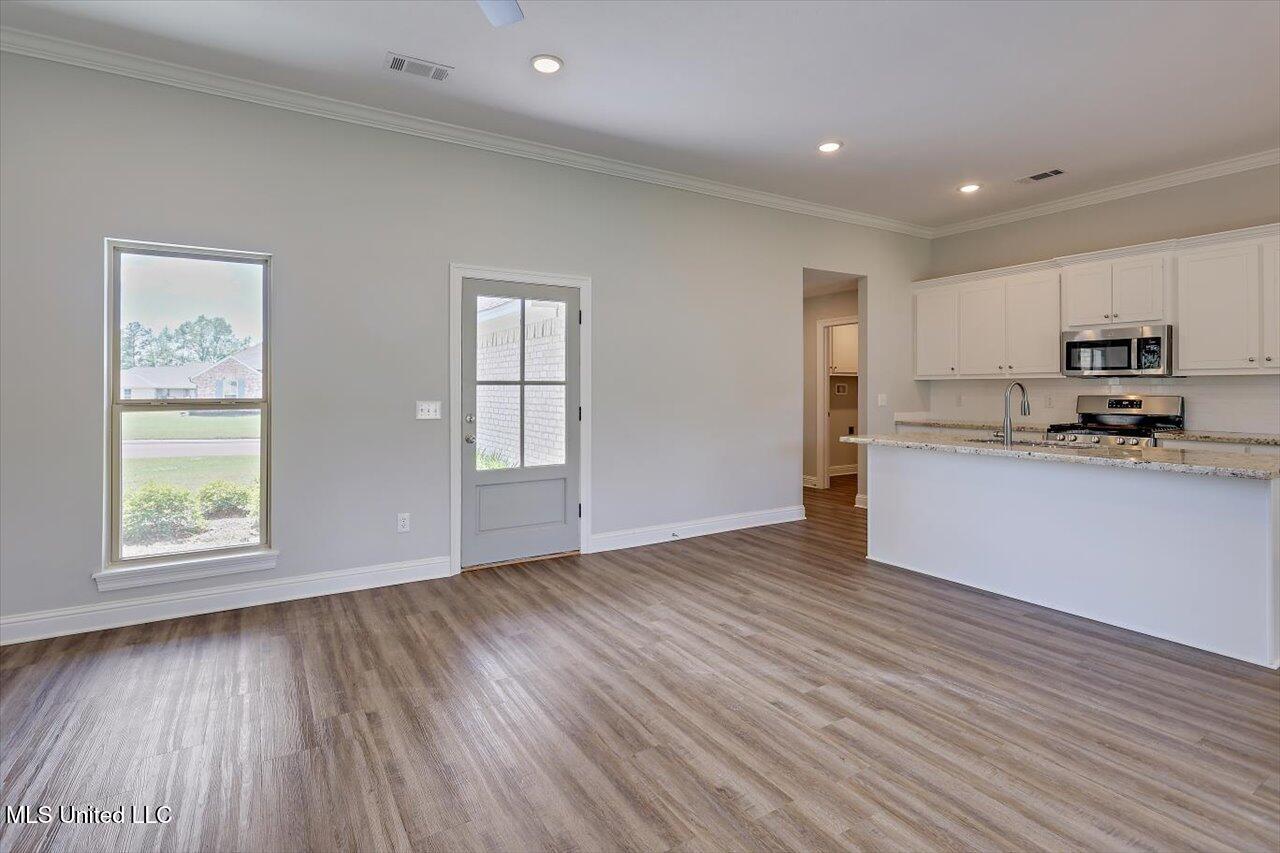 114 Bailey Cove, Canton, Mississippi image 5