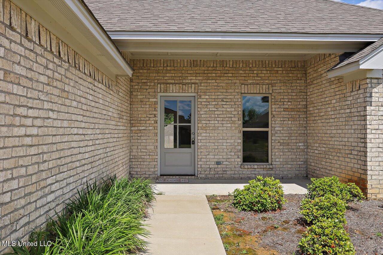 114 Bailey Cove, Canton, Mississippi image 3