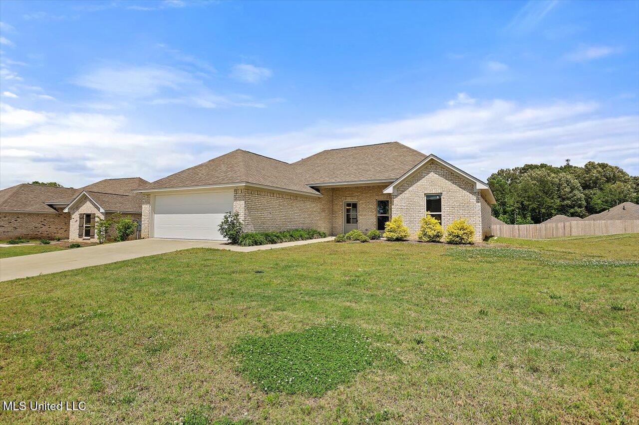 114 Bailey Cove, Canton, Mississippi image 2