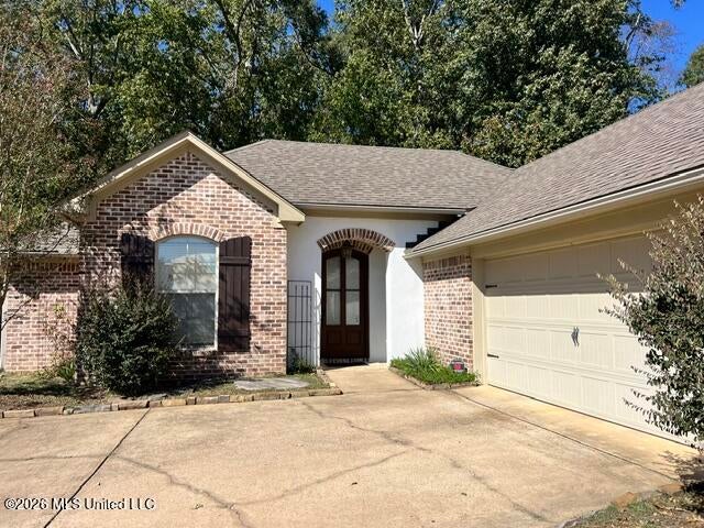 107 Woodburn Way
