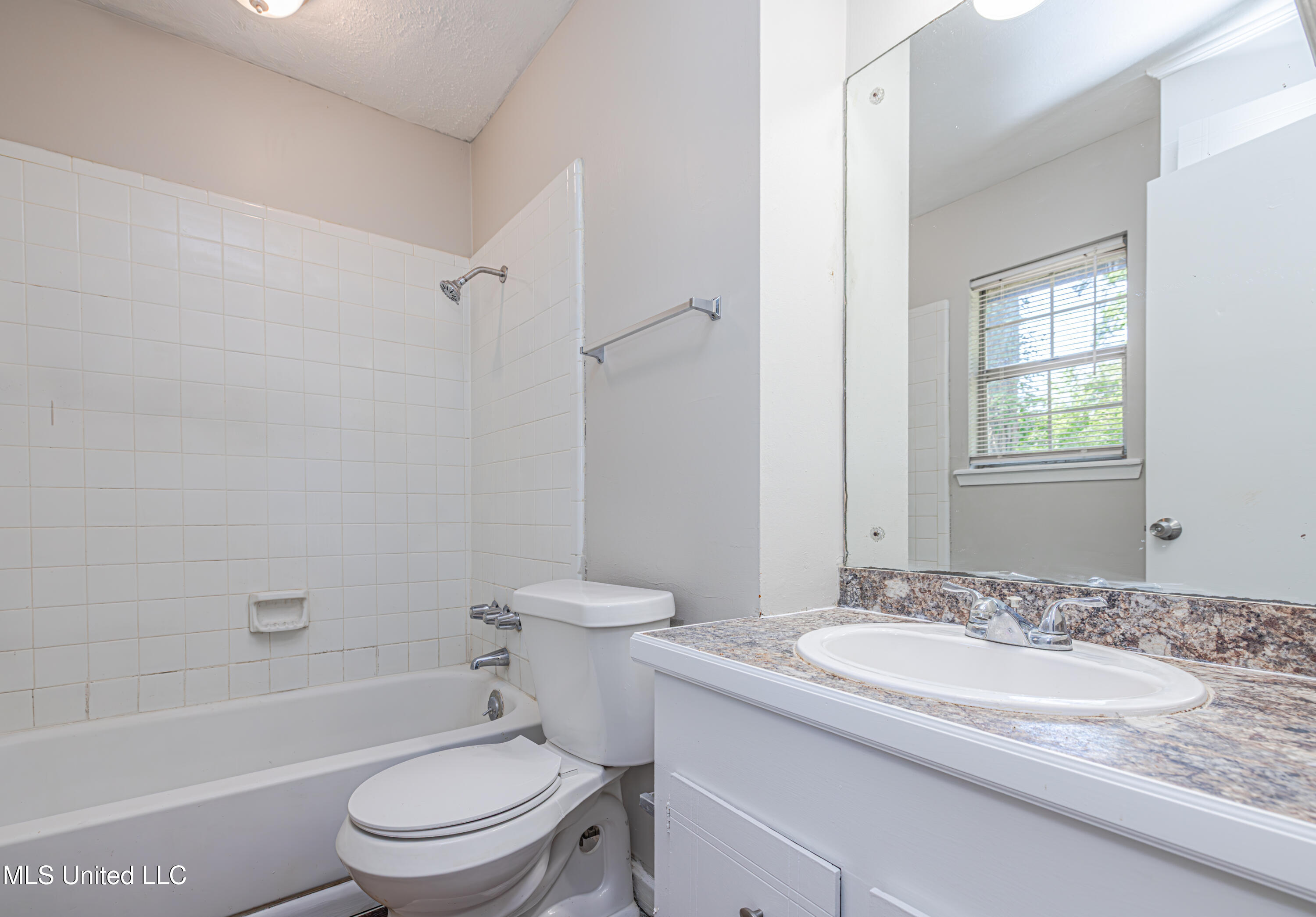 27 Wisteria Court, Jackson, Mississippi image 28