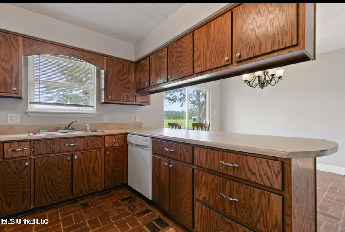 4127 Ceolia Taylor Road, Moss Point, Mississippi image 10