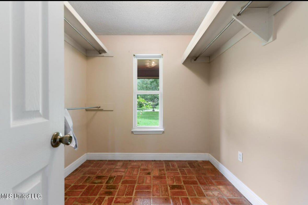 4127 Ceolia Taylor Road, Moss Point, Mississippi image 16