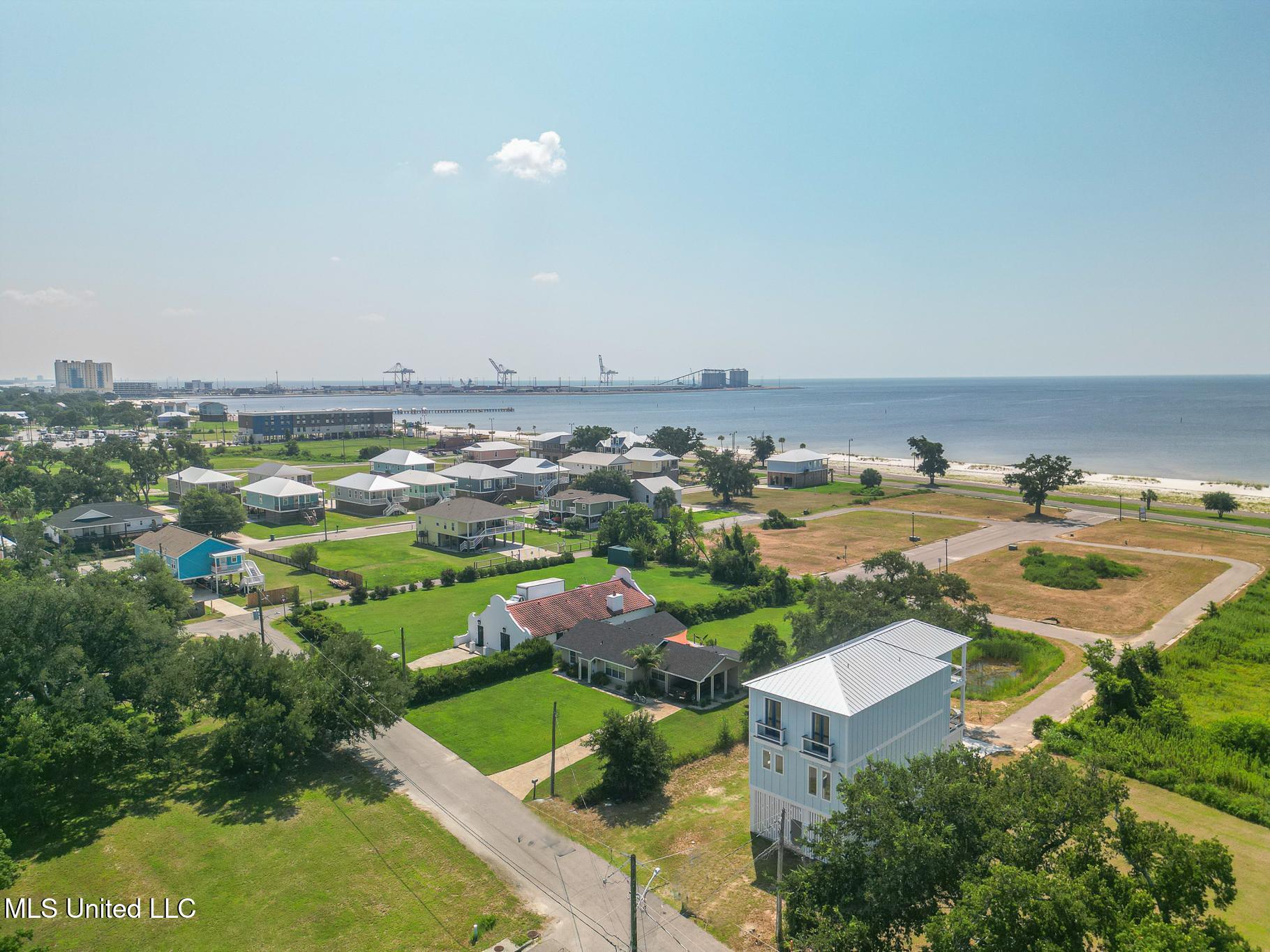 4521 Finley Street, Gulfport, Mississippi image 4