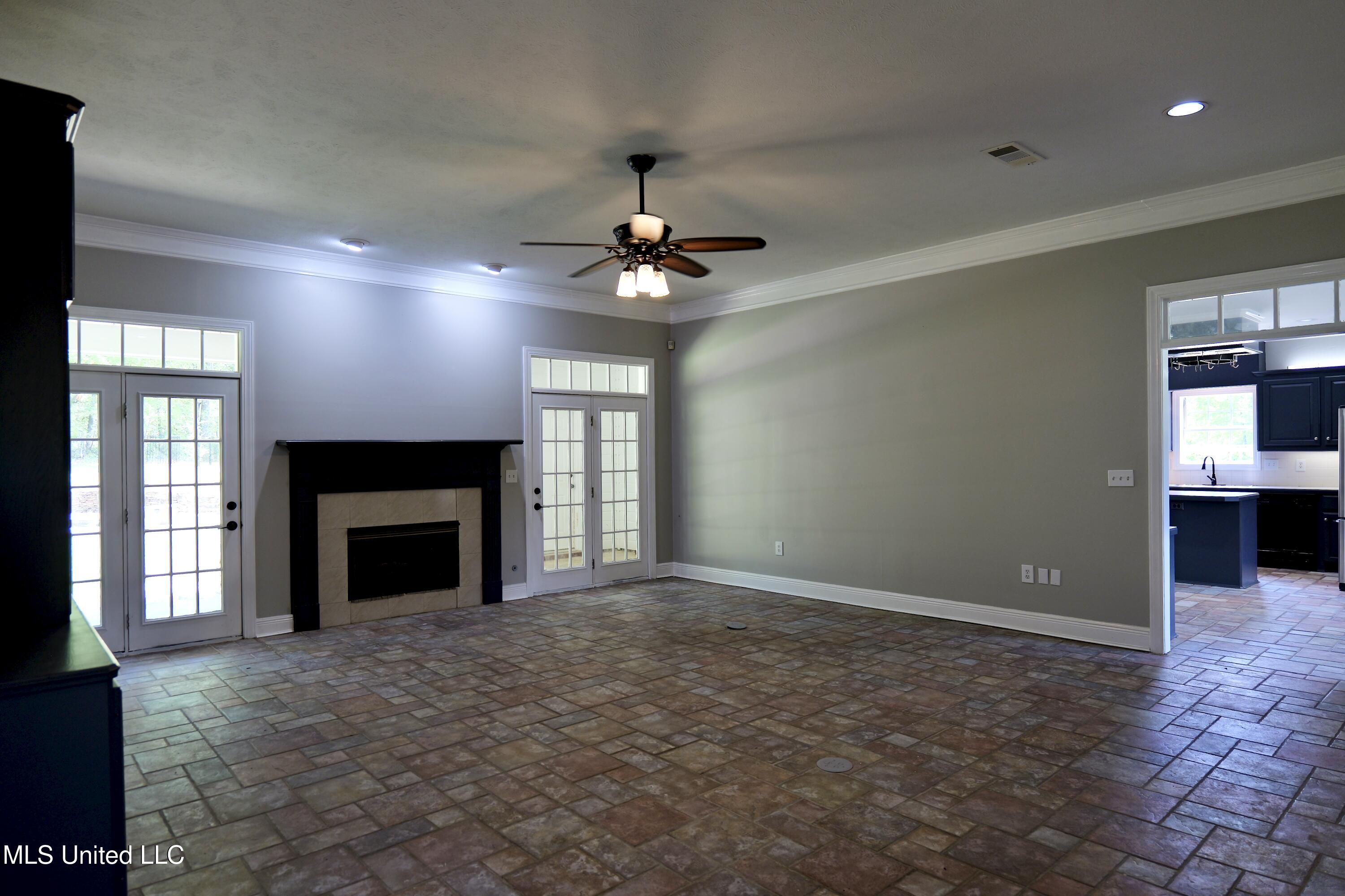 120 Timber Green Lane, Canton, Mississippi image 11