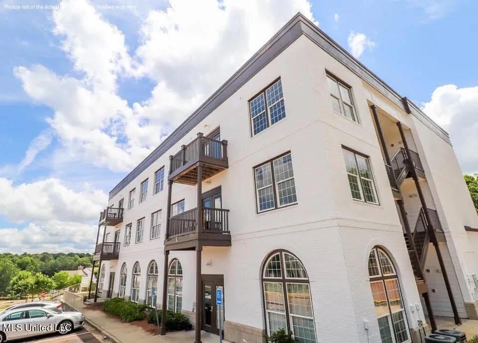 204 Town Center Drive #31, Oxford, Mississippi image 1