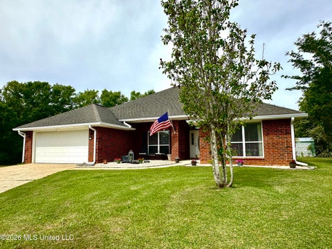 Homes For Sale - 3031 Brookwood Drive<br/> Ocean Springs, MS 39564
