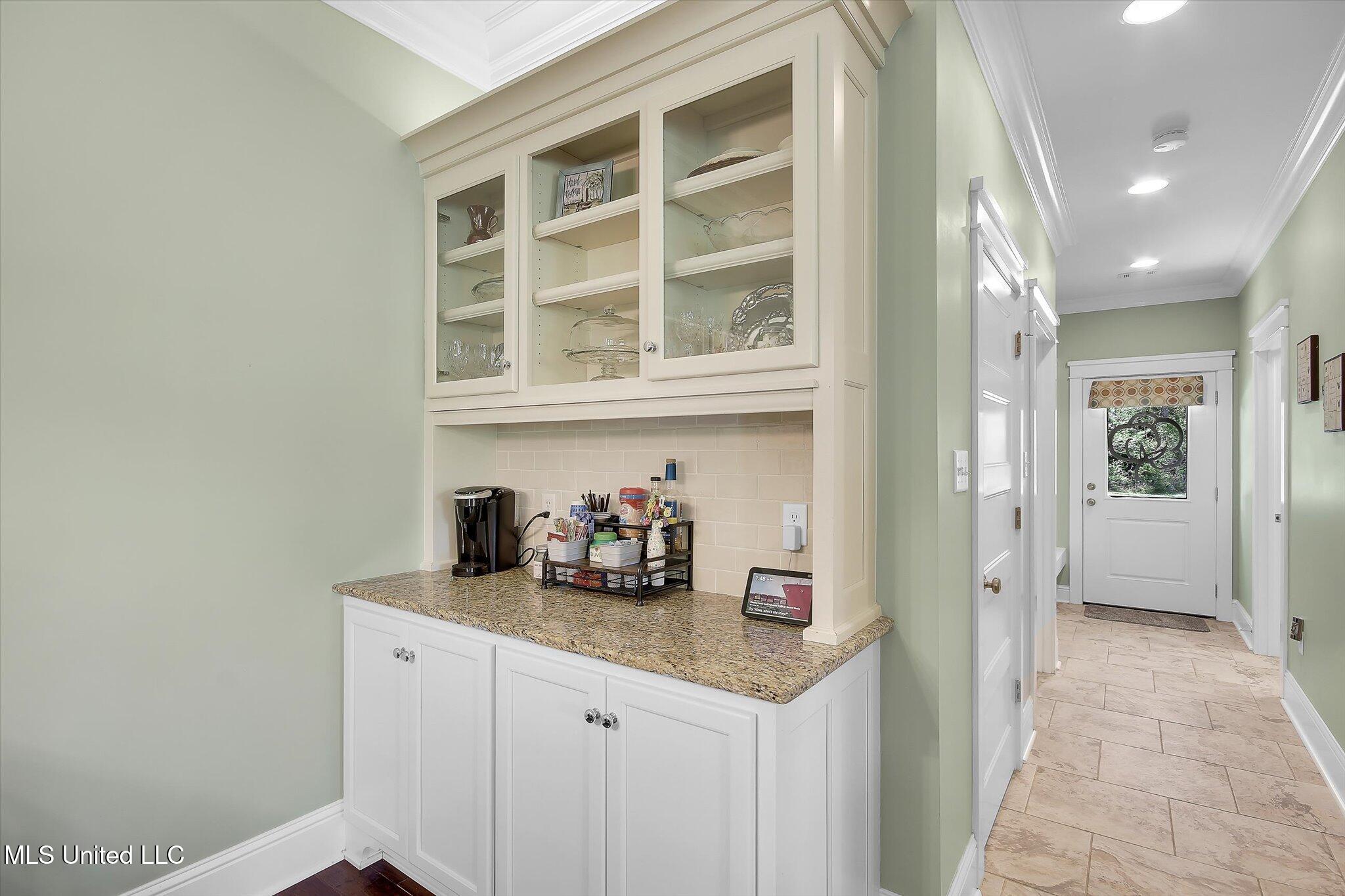 1010 Fenton Place Drive, Kiln, Mississippi image 13