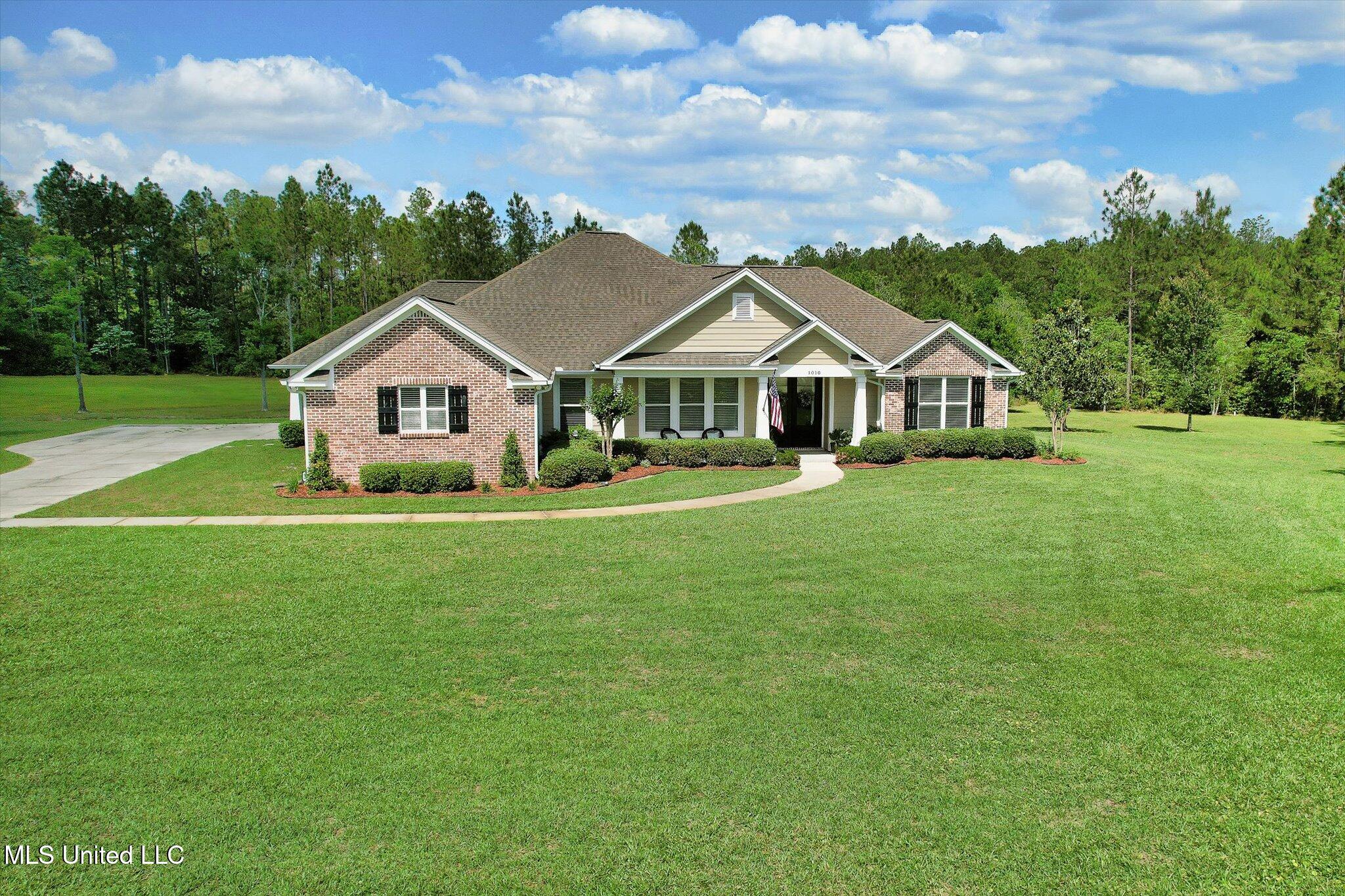 1010 Fenton Place Drive, Kiln, Mississippi image 49