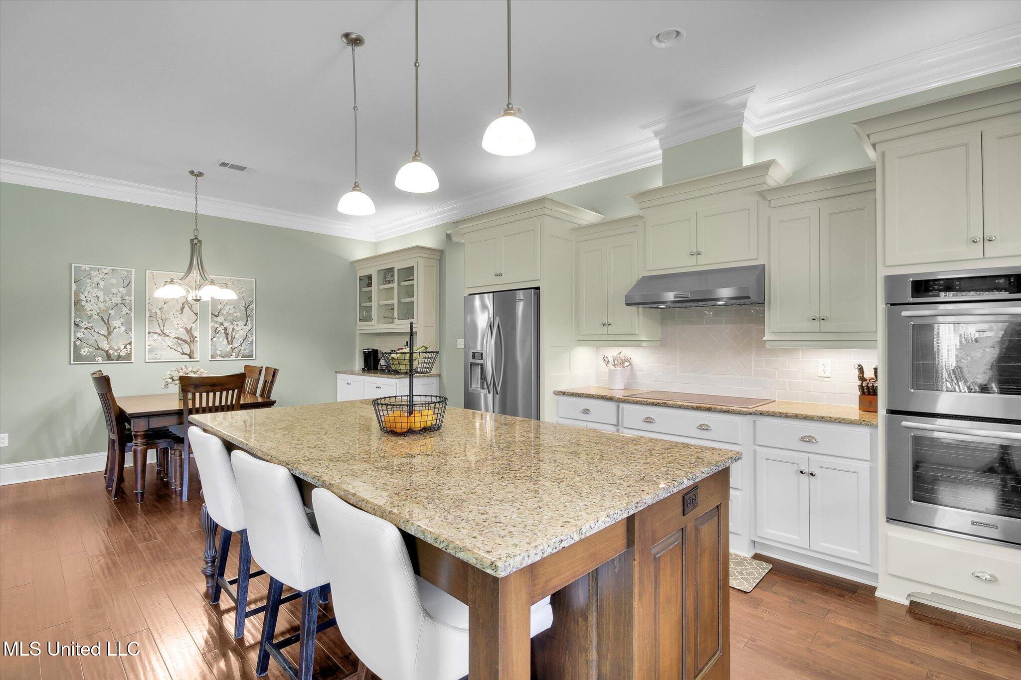 1010 Fenton Place Drive, Kiln, Mississippi image 9