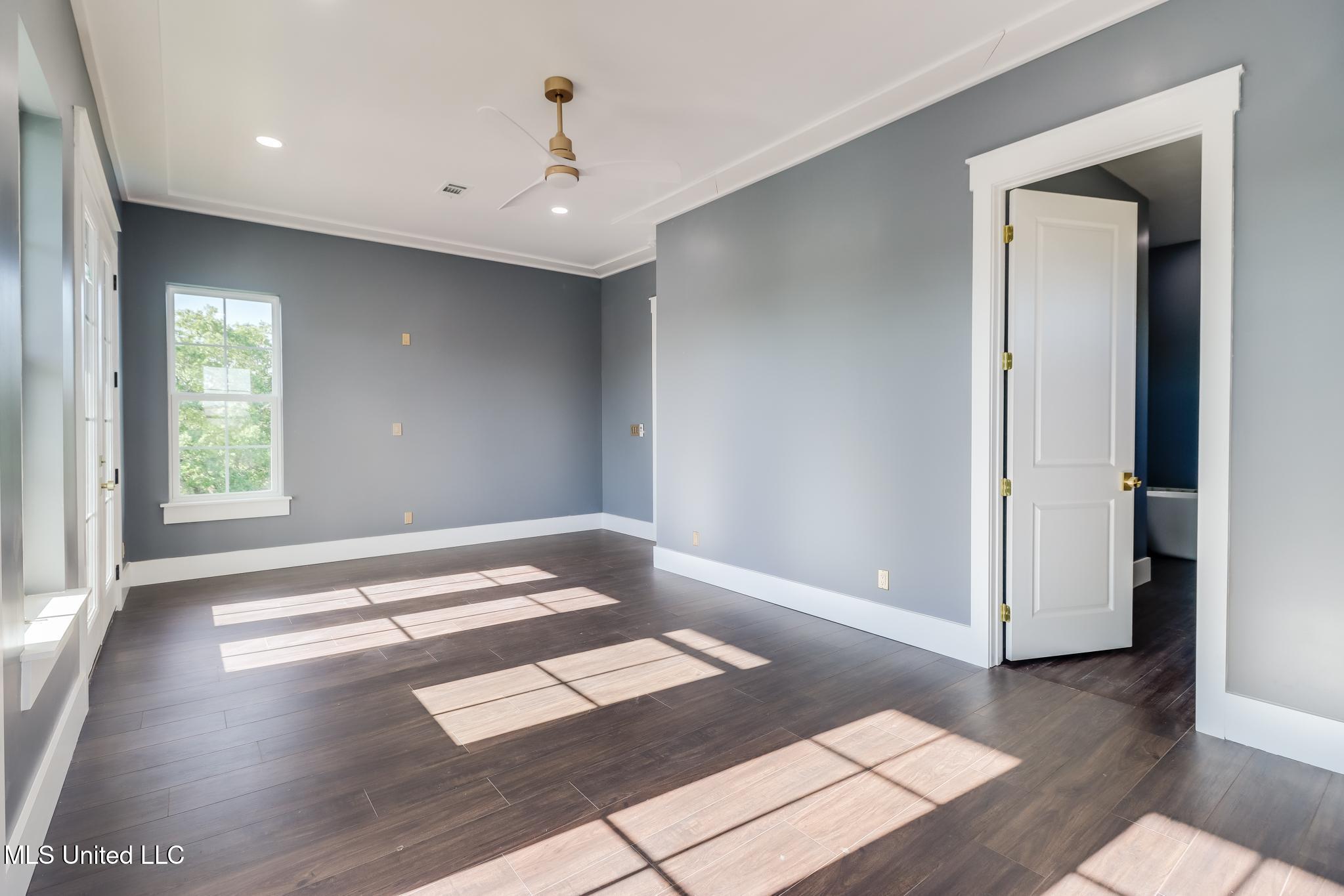 627 W Magnolia Street, Gulfport, Mississippi image 9