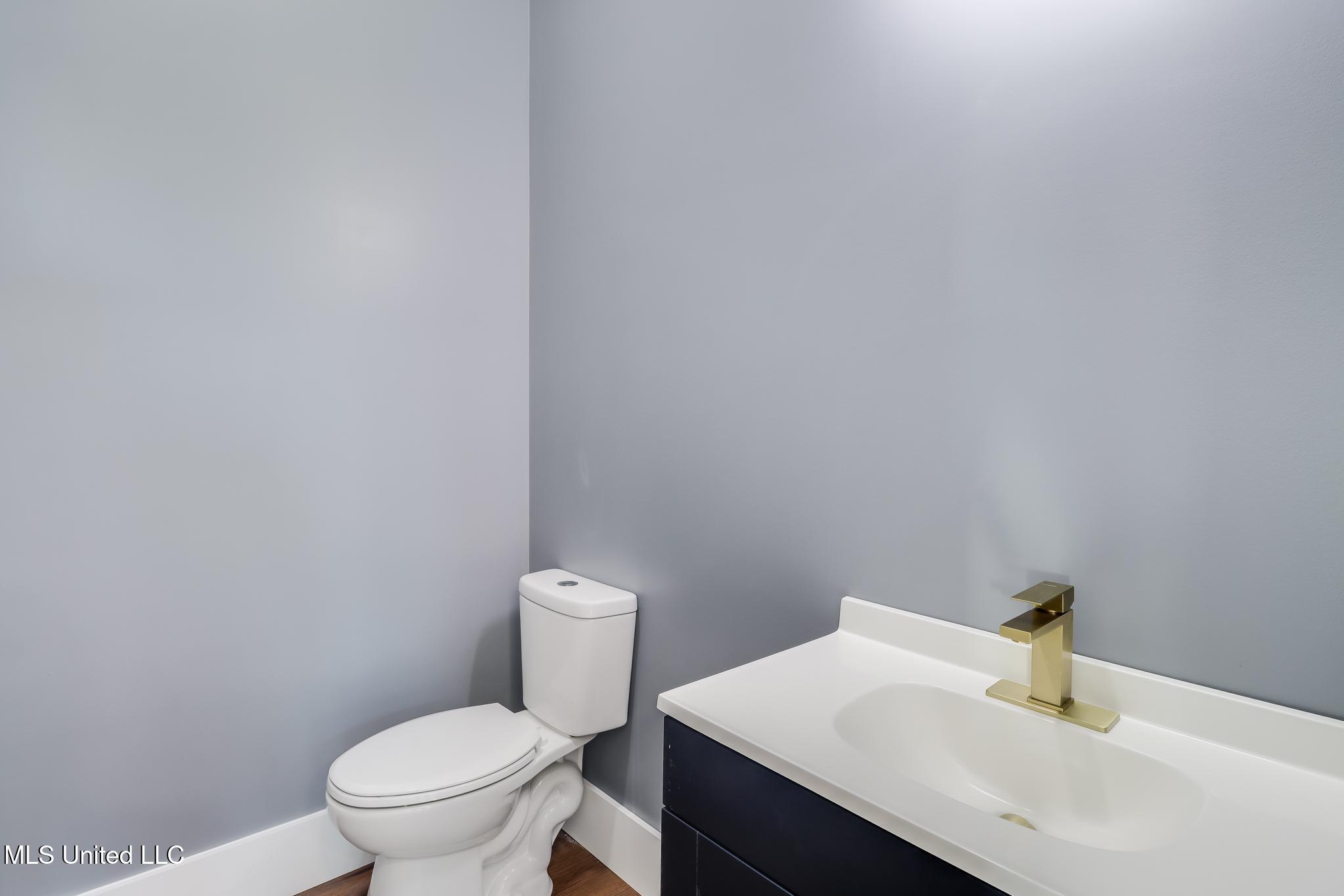 627 W Magnolia Street, Gulfport, Mississippi image 22
