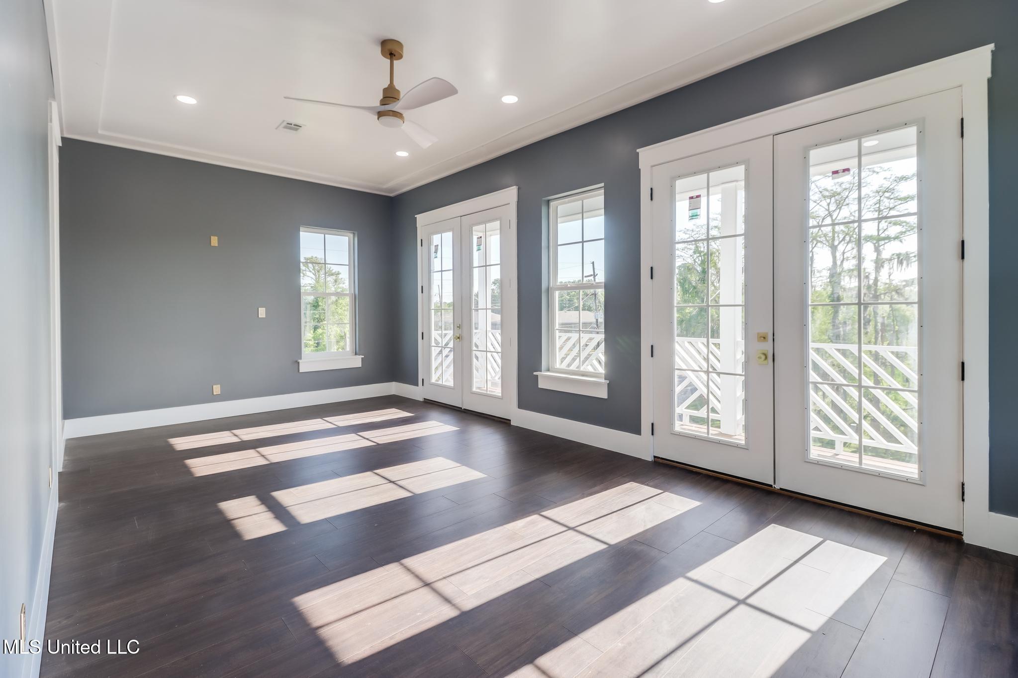 627 W Magnolia Street, Gulfport, Mississippi image 10