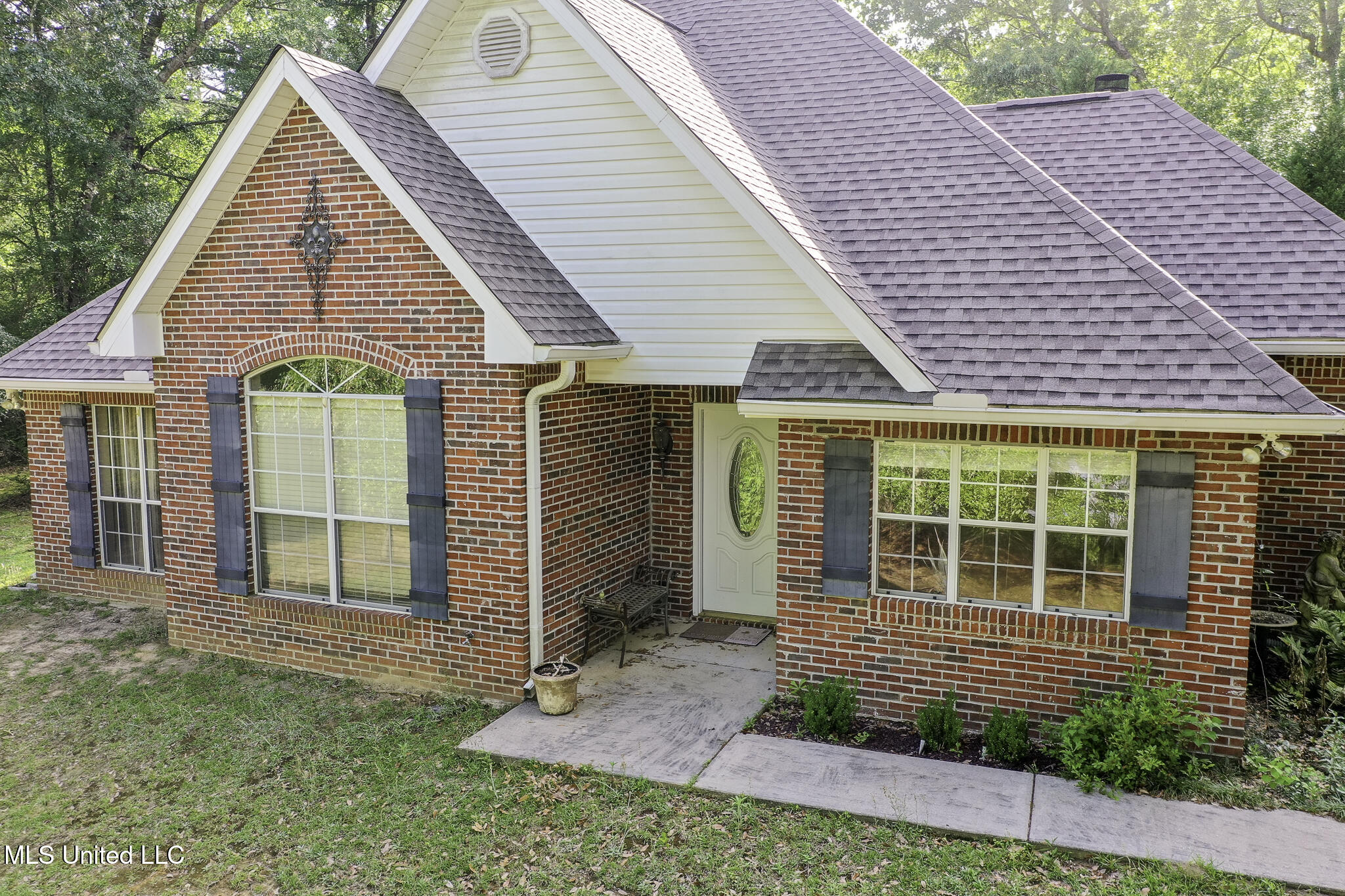 26 Running Stream Drive, Carriere, Mississippi image 1