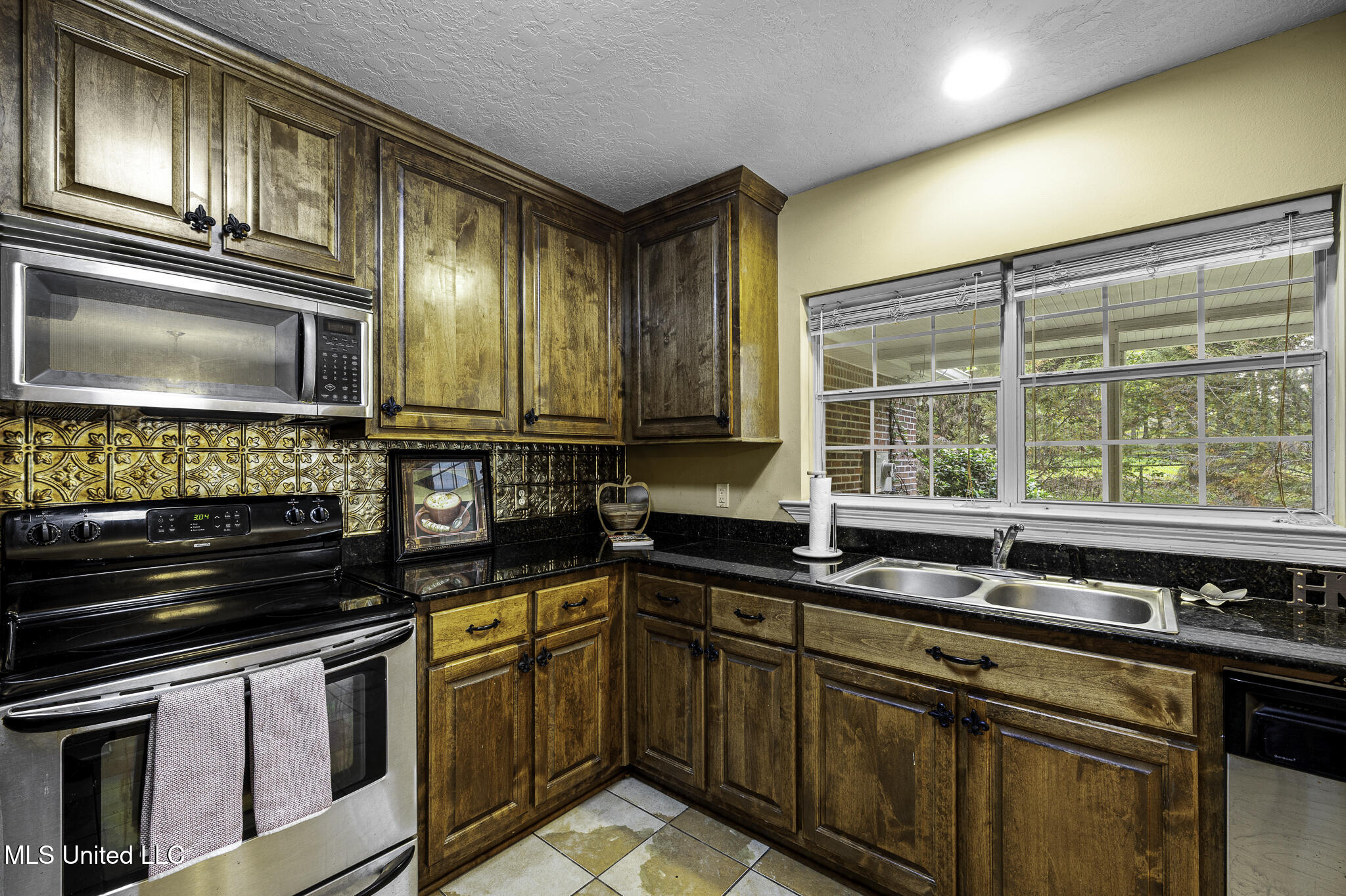 26 Running Stream Drive, Carriere, Mississippi image 15