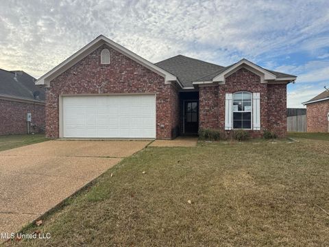 Homes For Sale - 411 Poplar Boulevard<br/> Pearl, MS 39208