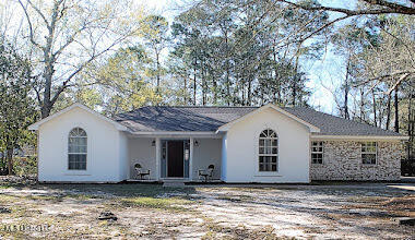 2917 N 4th Street, Ocean Springs, Mississippi image 1