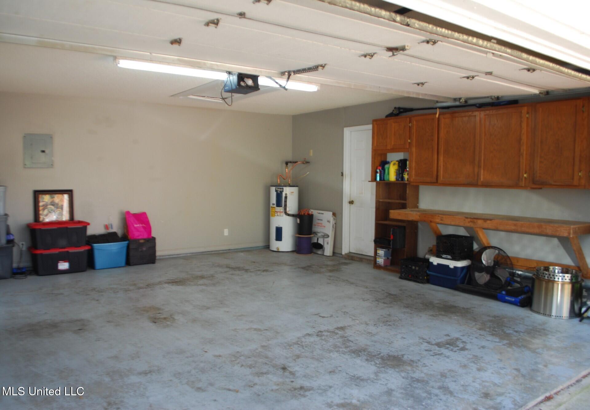 2917 N 4th Street, Ocean Springs, Mississippi image 26