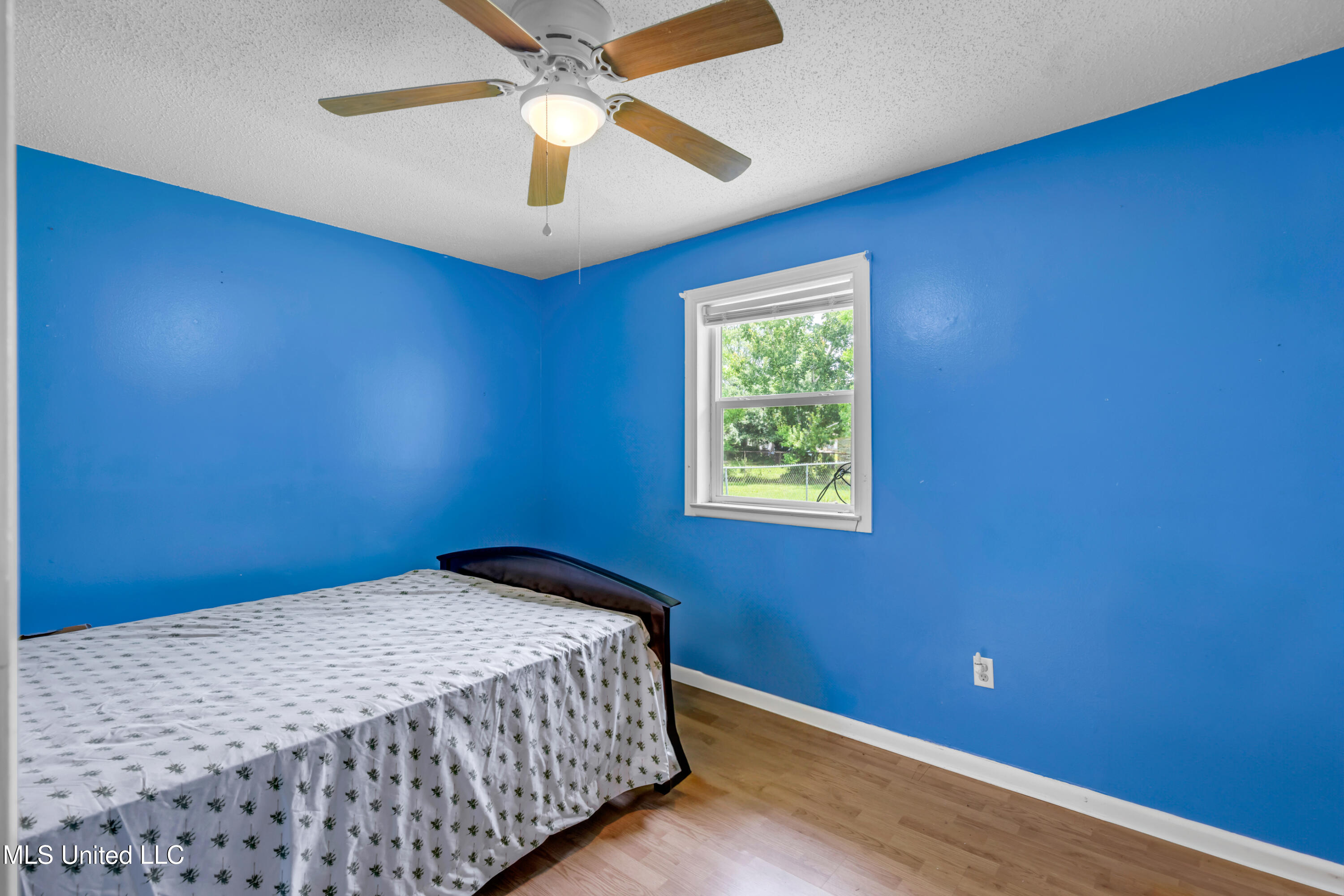 5608 Claresholm Drive, Gautier, Mississippi image 12