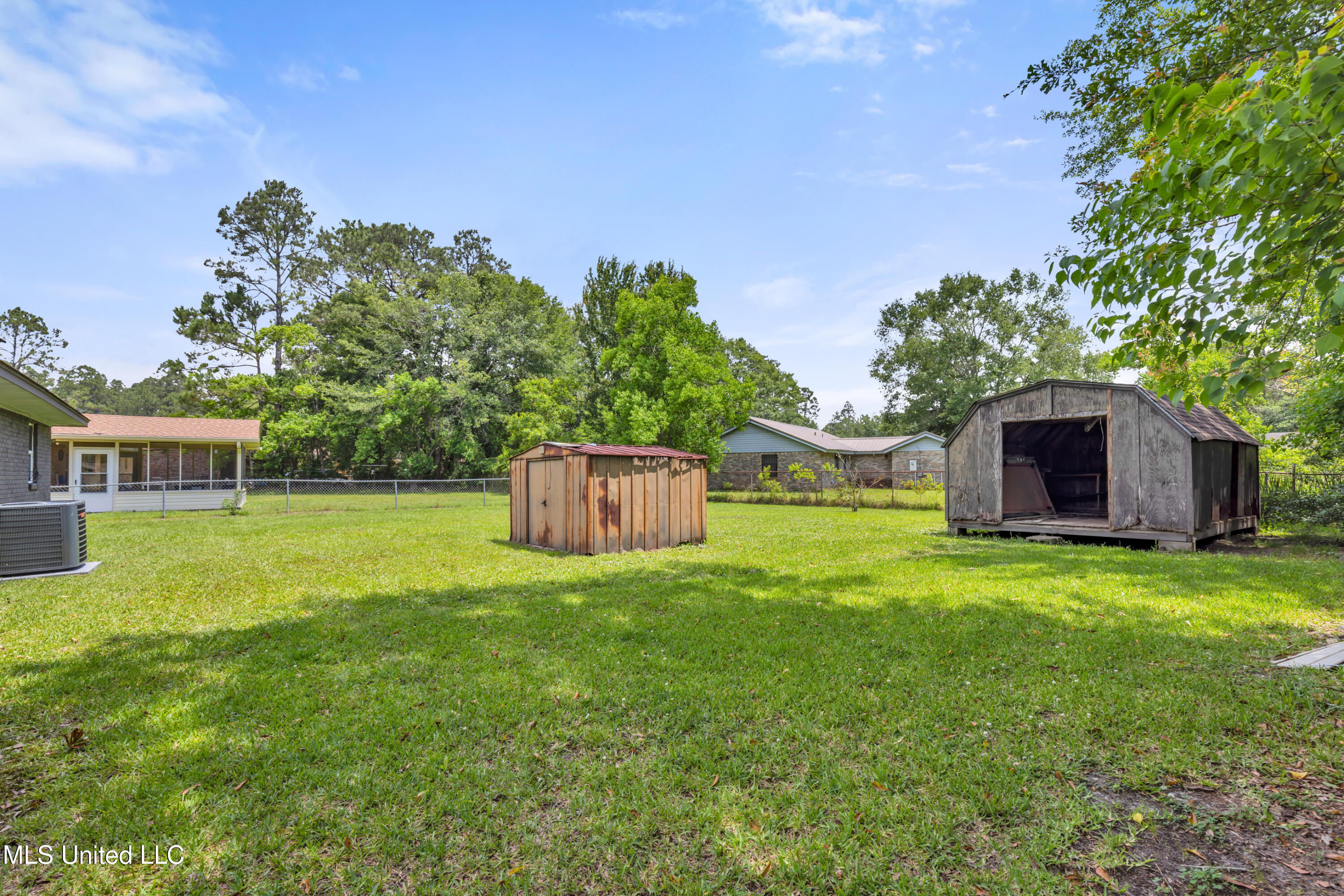 5608 Claresholm Drive, Gautier, Mississippi image 16