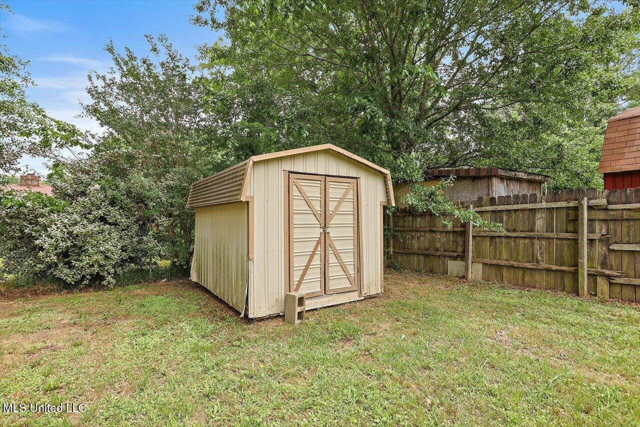 4692 Nordell Drive, Jackson, Mississippi image 25