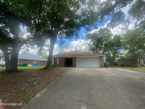 Single Family Residence in Ocean Springs MS 2517 Havard Road.jpg