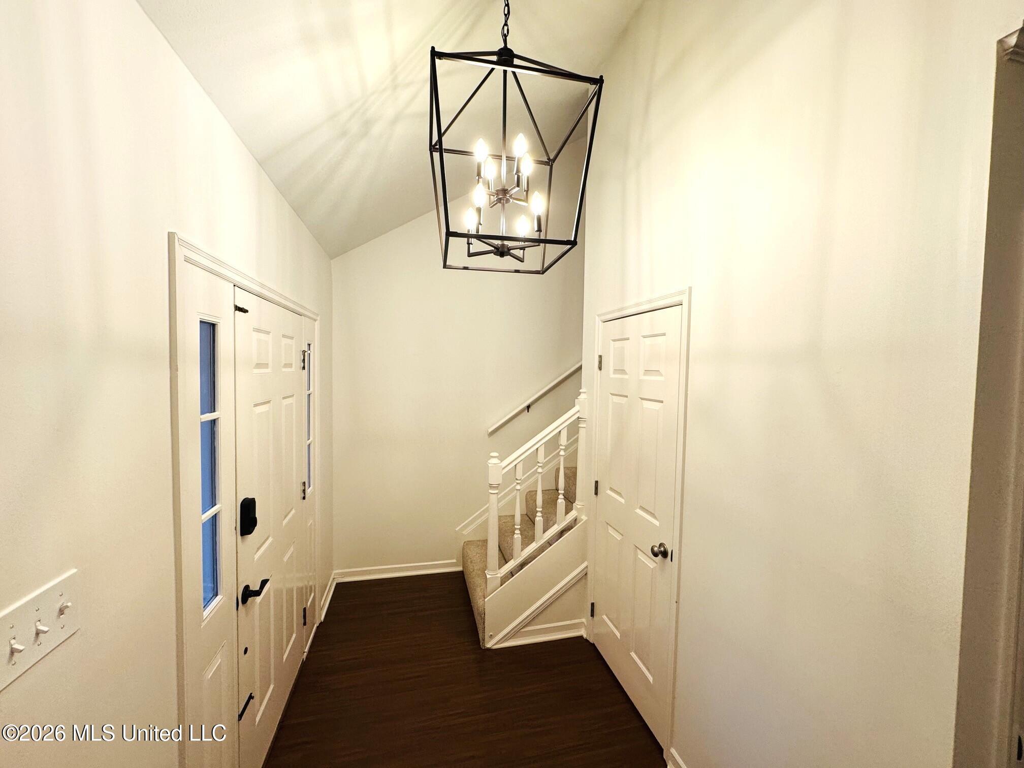 110 Woodland Ridge Drive