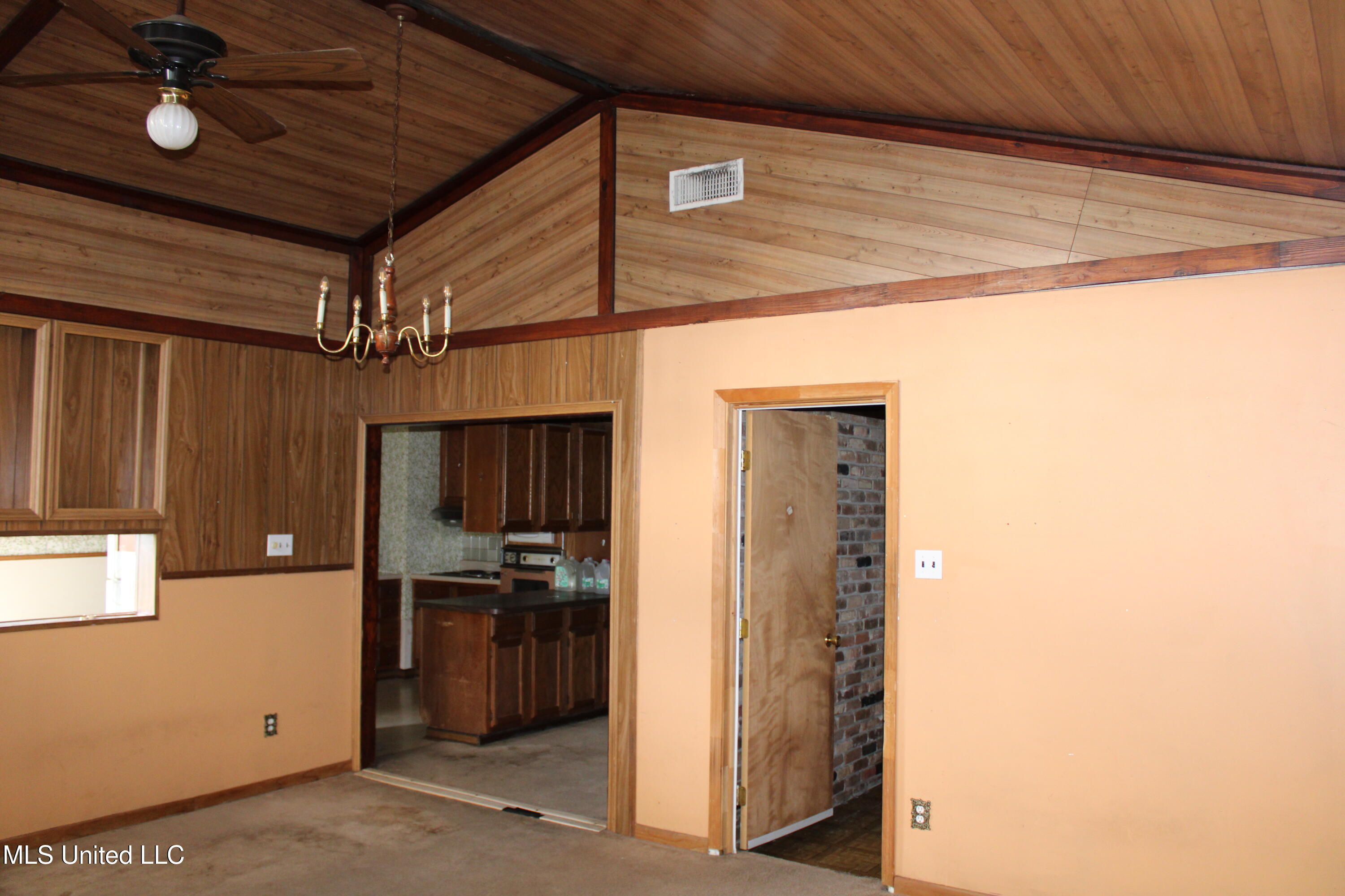 7000 Melrose Drive, Biloxi, Mississippi image 11