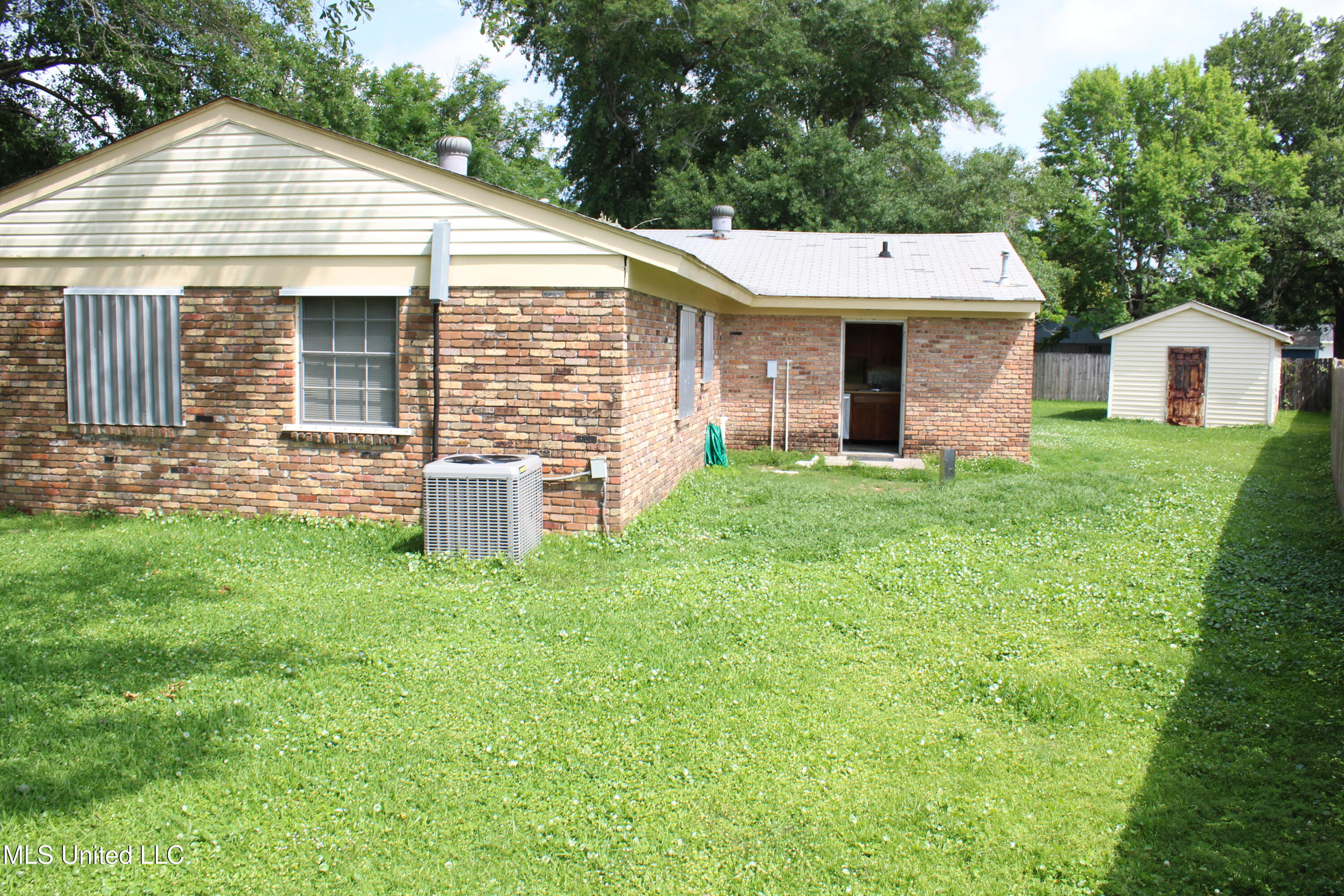 7000 Melrose Drive, Biloxi, Mississippi image 6